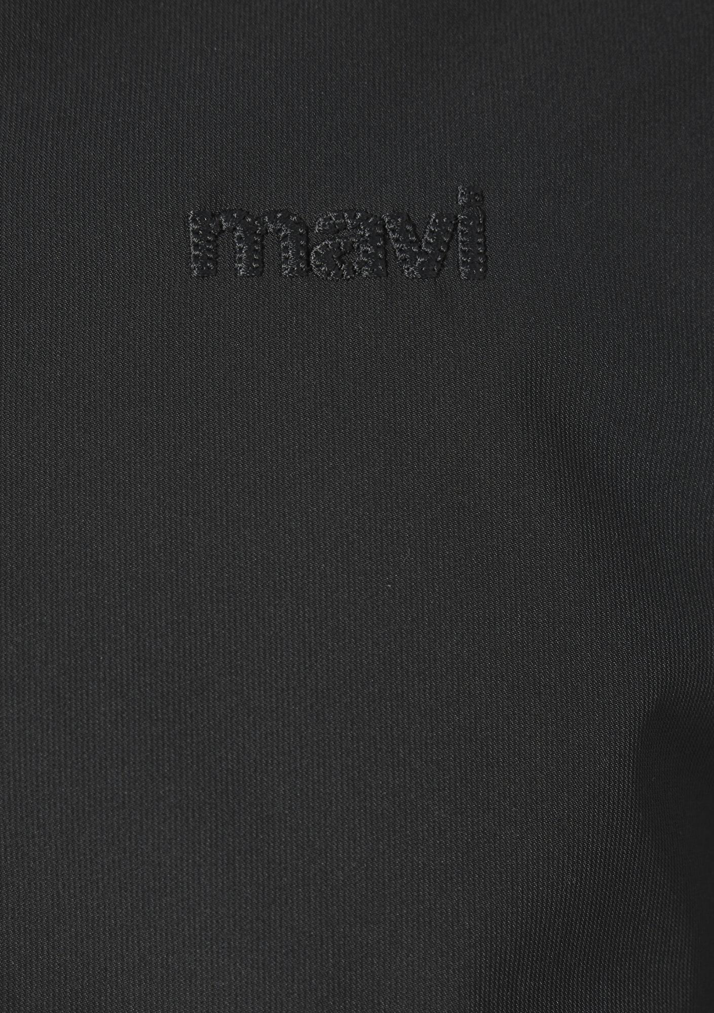 Mavi Kapüşonlu Siyah Şişme Mont 0110758-71379