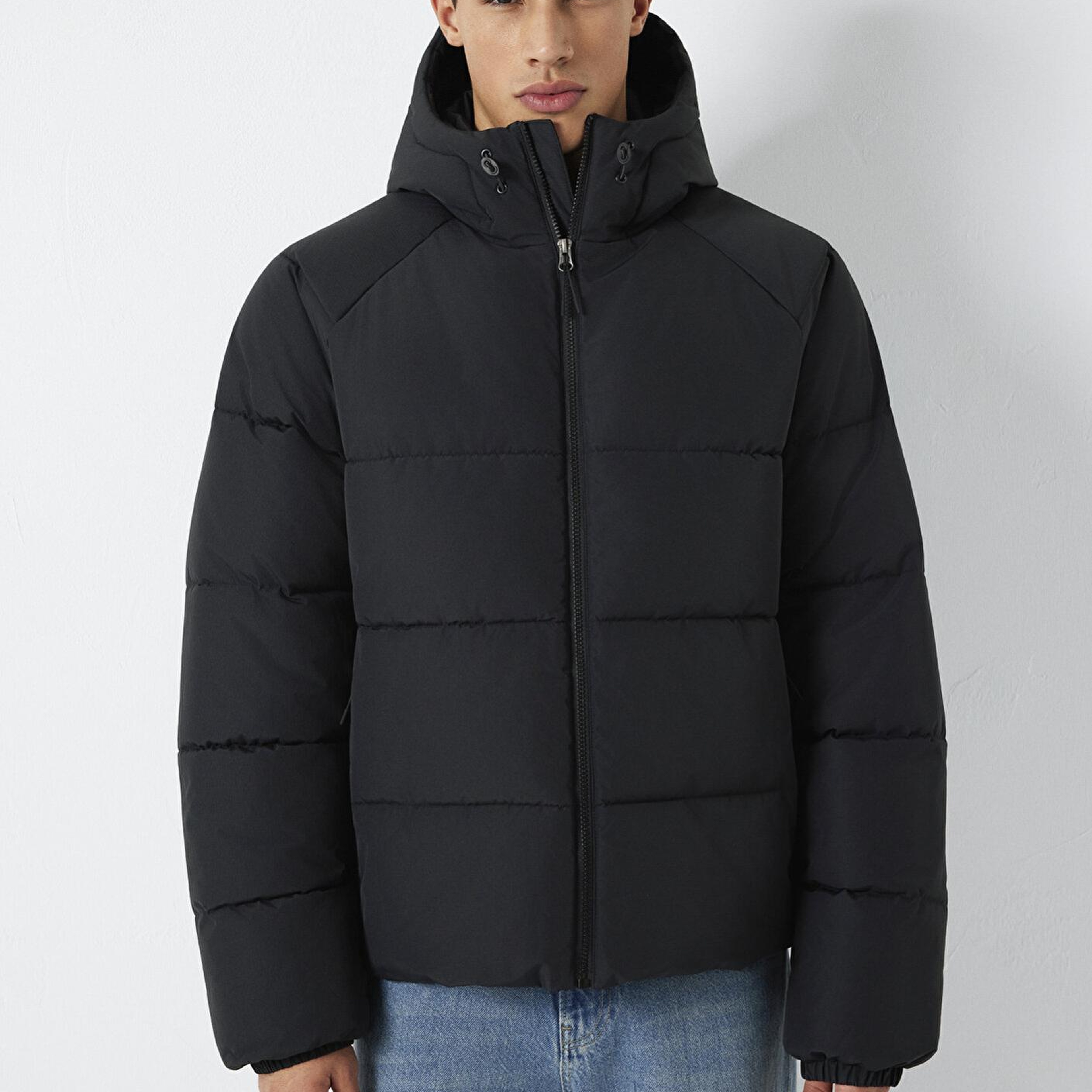 Mavi Kapüşonlu Siyah Şişme Mont 0110756-71379