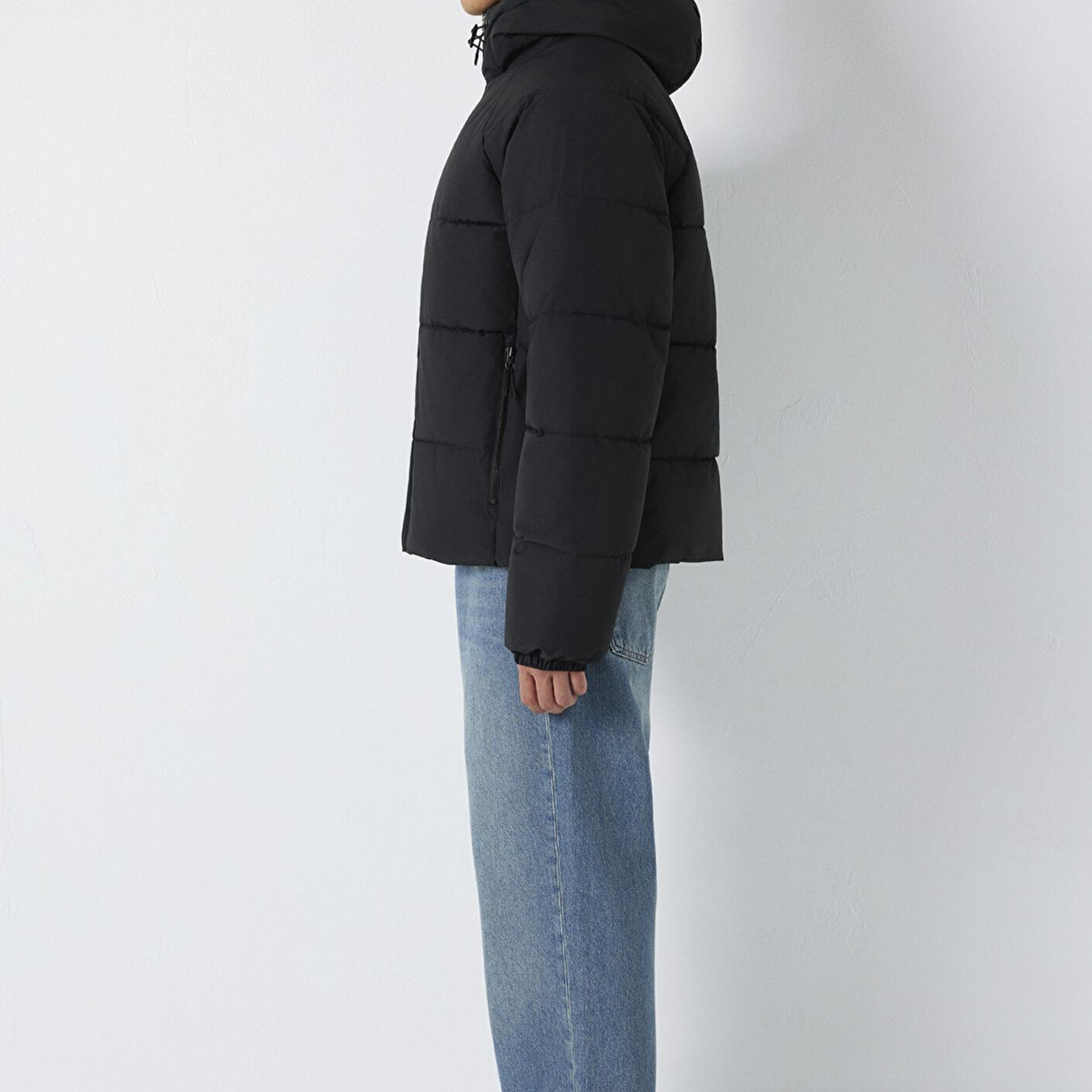 Mavi Kapüşonlu Siyah Şişme Mont 0110756-71379