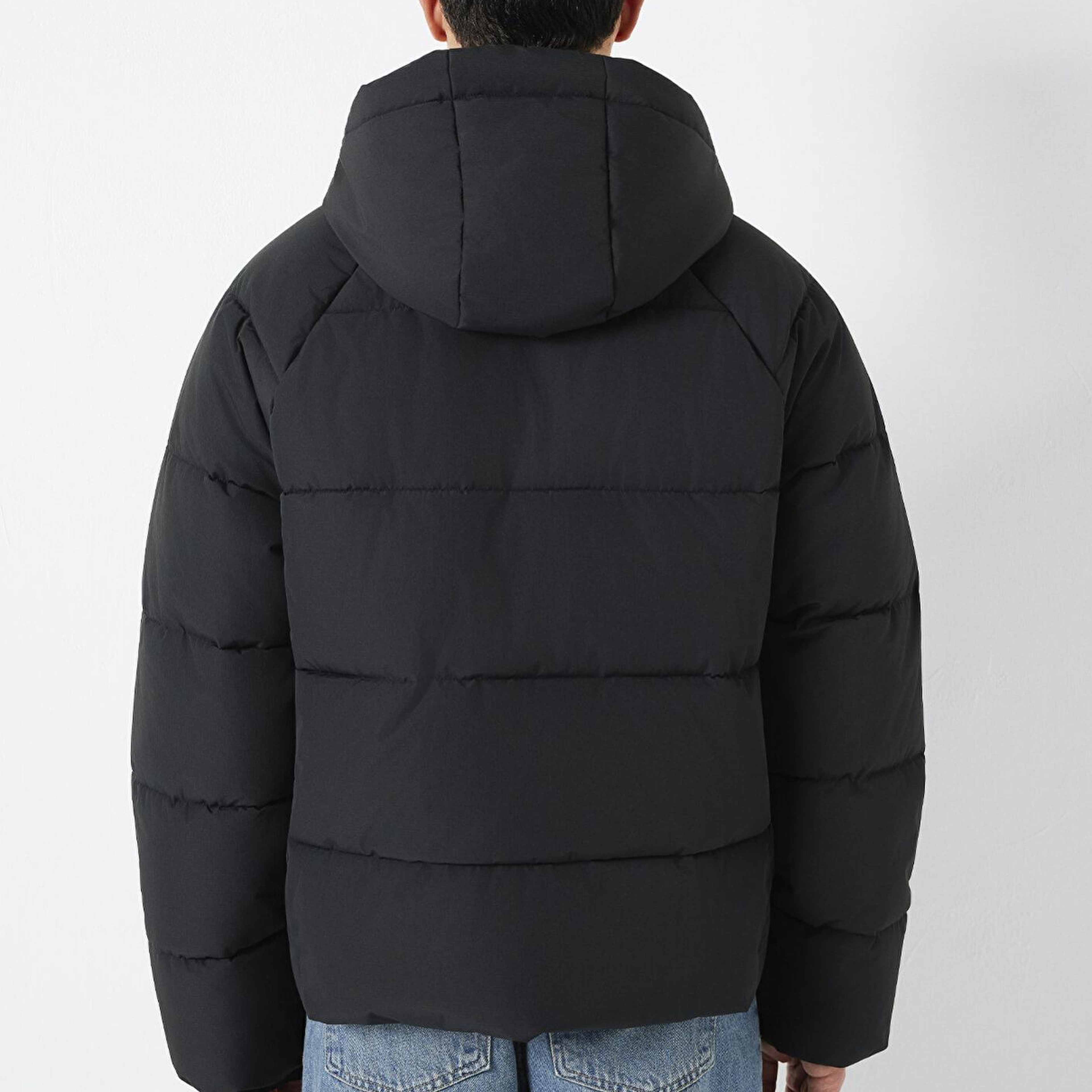 Mavi Kapüşonlu Siyah Şişme Mont 0110756-71379