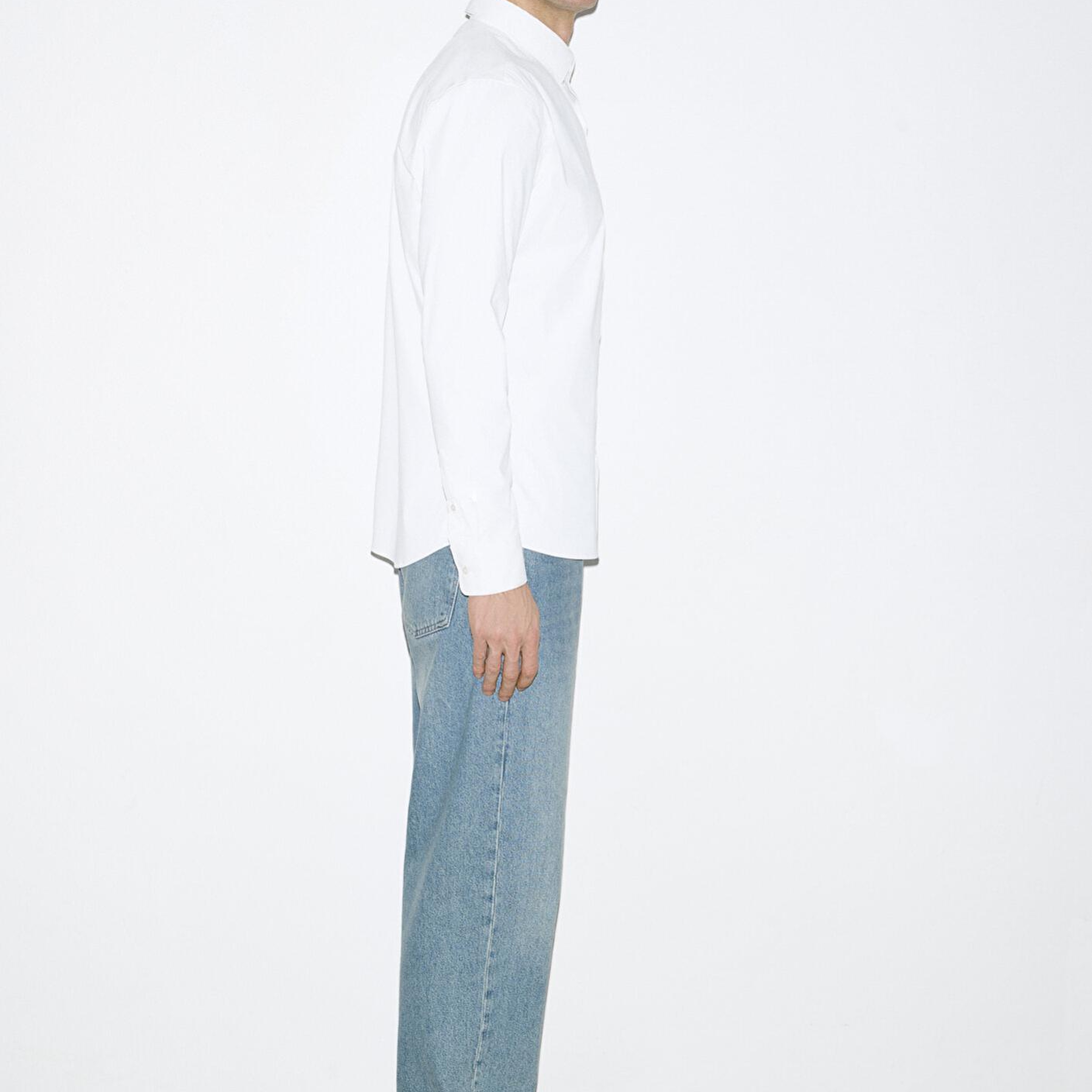 Mavi Hafif ve Esnek Beyaz Travel Gömlek Regular Fit / Normal Kesim 0211812-620