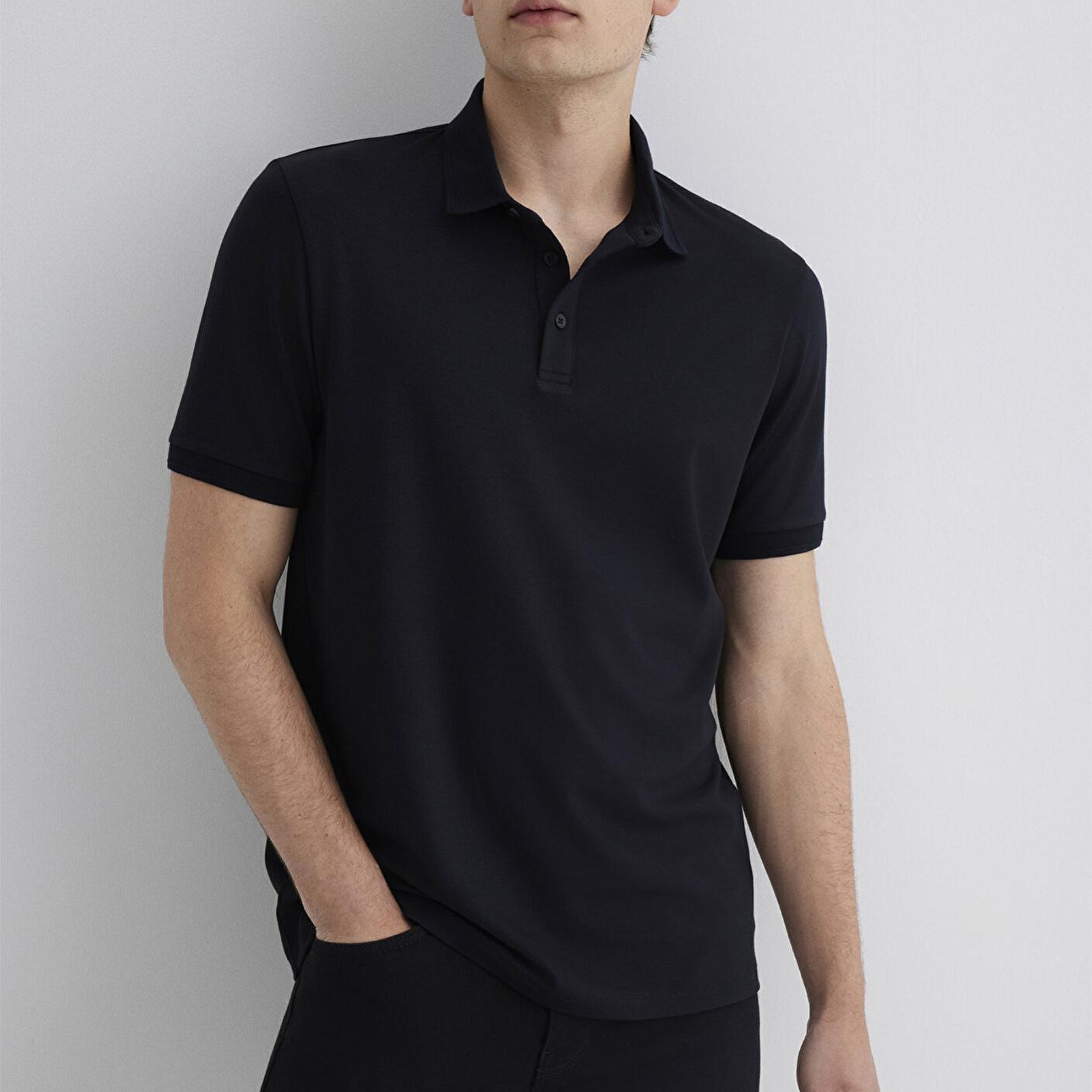 Mavi Soft-Premium Siyah Polo Tişört Slim Fit / Dar Kesim 0613006-900