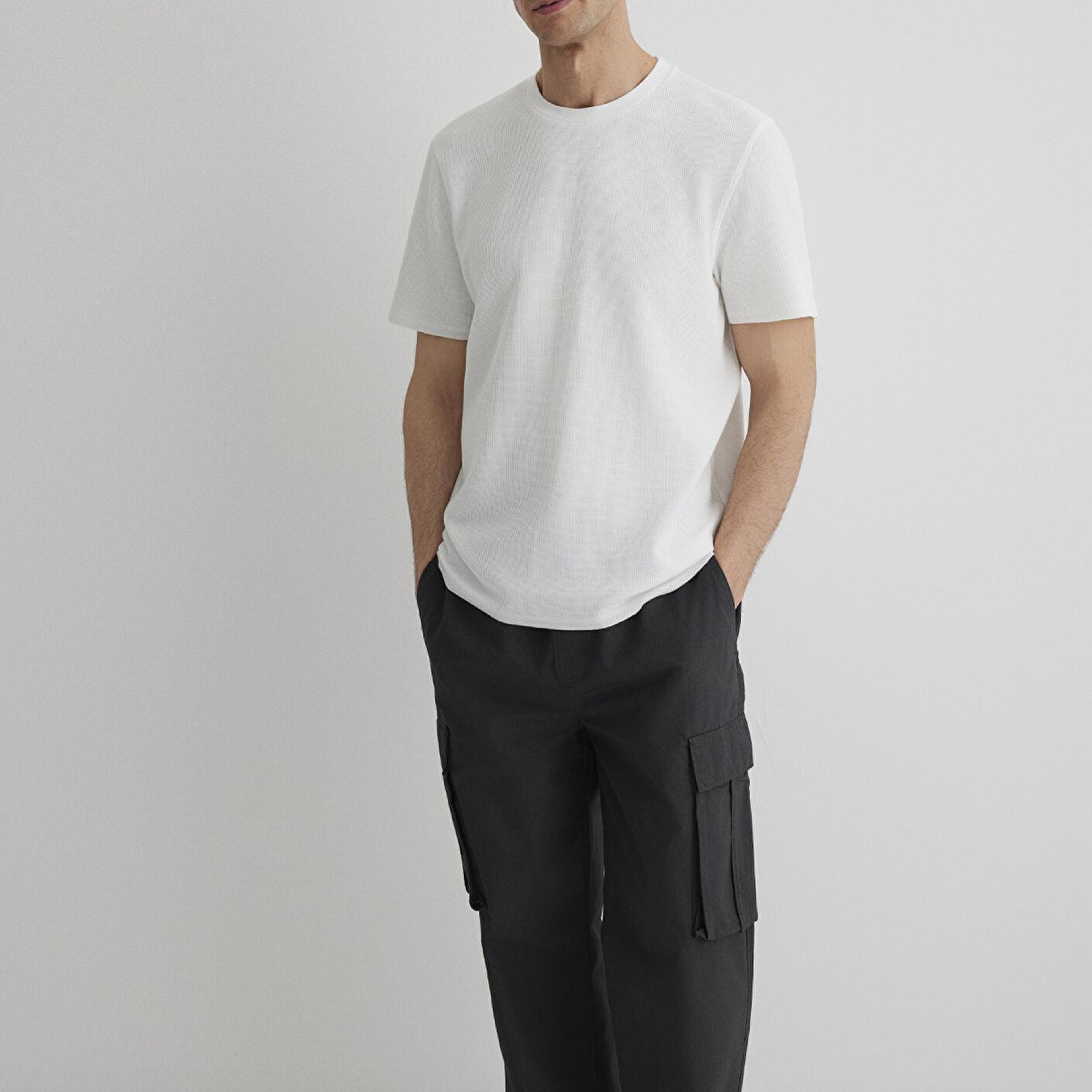 Mavi Dokulu Beyaz Basic Tişört Regular Fit / Normal Kesim 0610277-70054