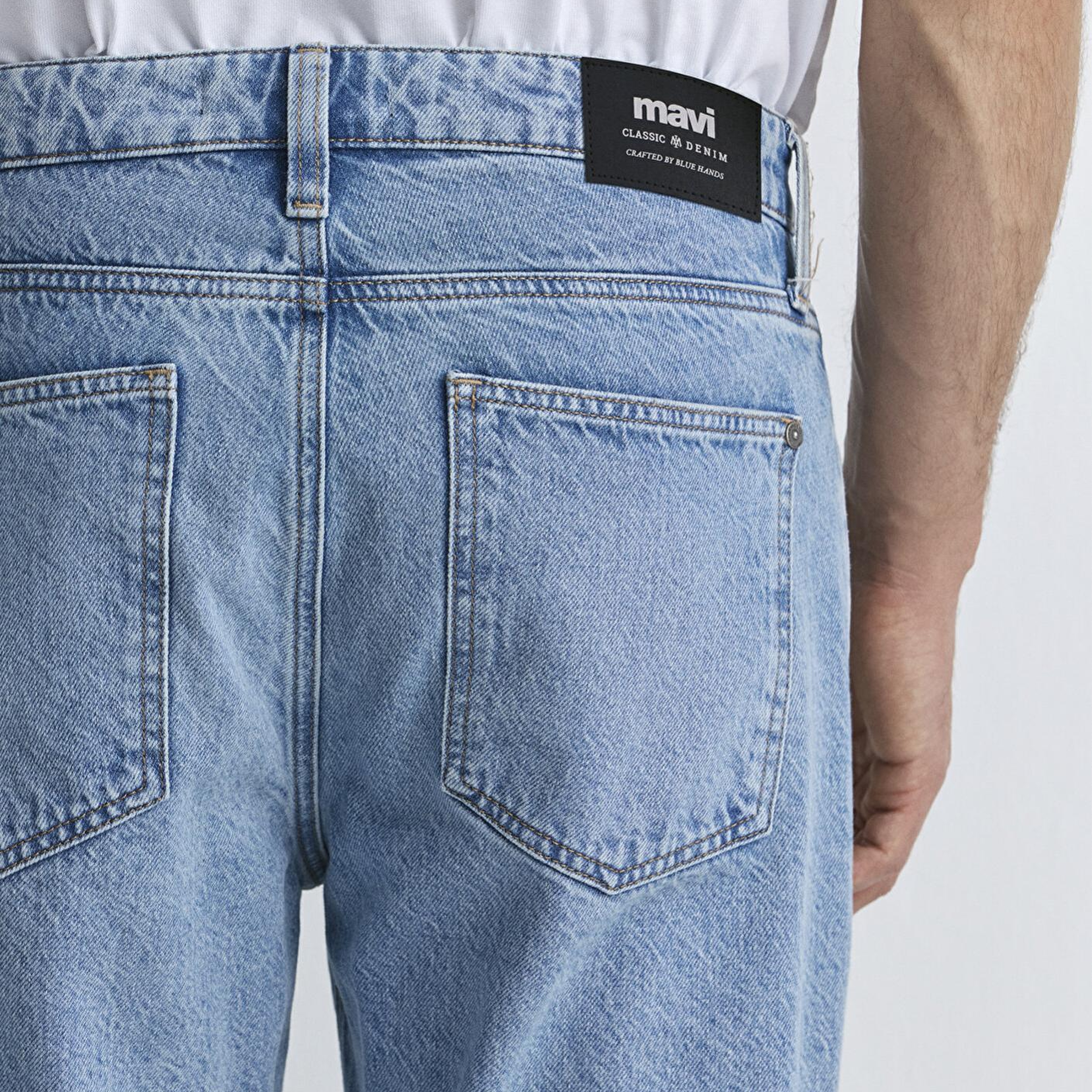 Mavi Milan Classic Denim Açık Gölgeli Jean Pantolon 0081089773