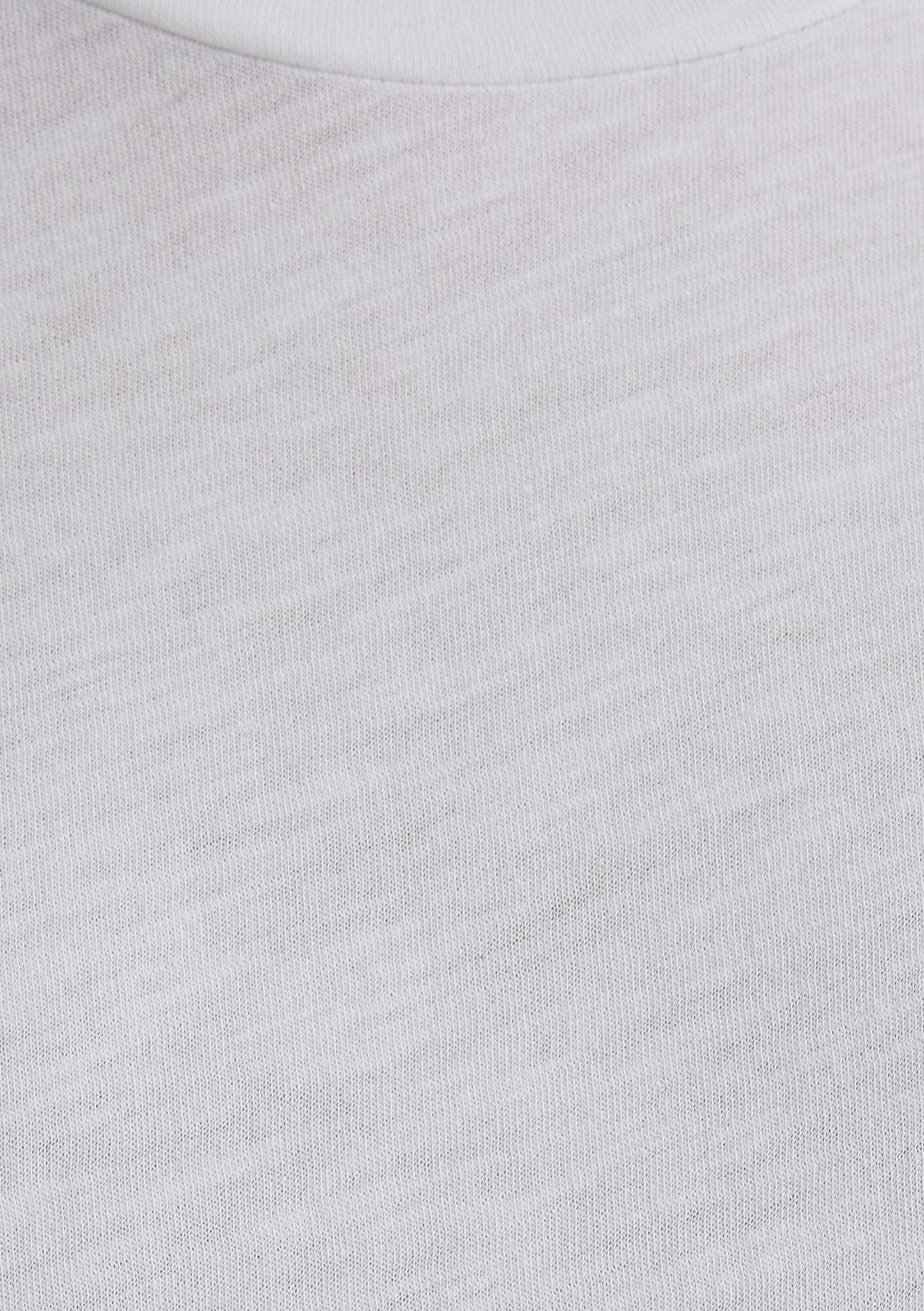 Mavi Flamlı Beyaz Basic Tişört Fitted / Vücuda Oturan Kesim 064681-620