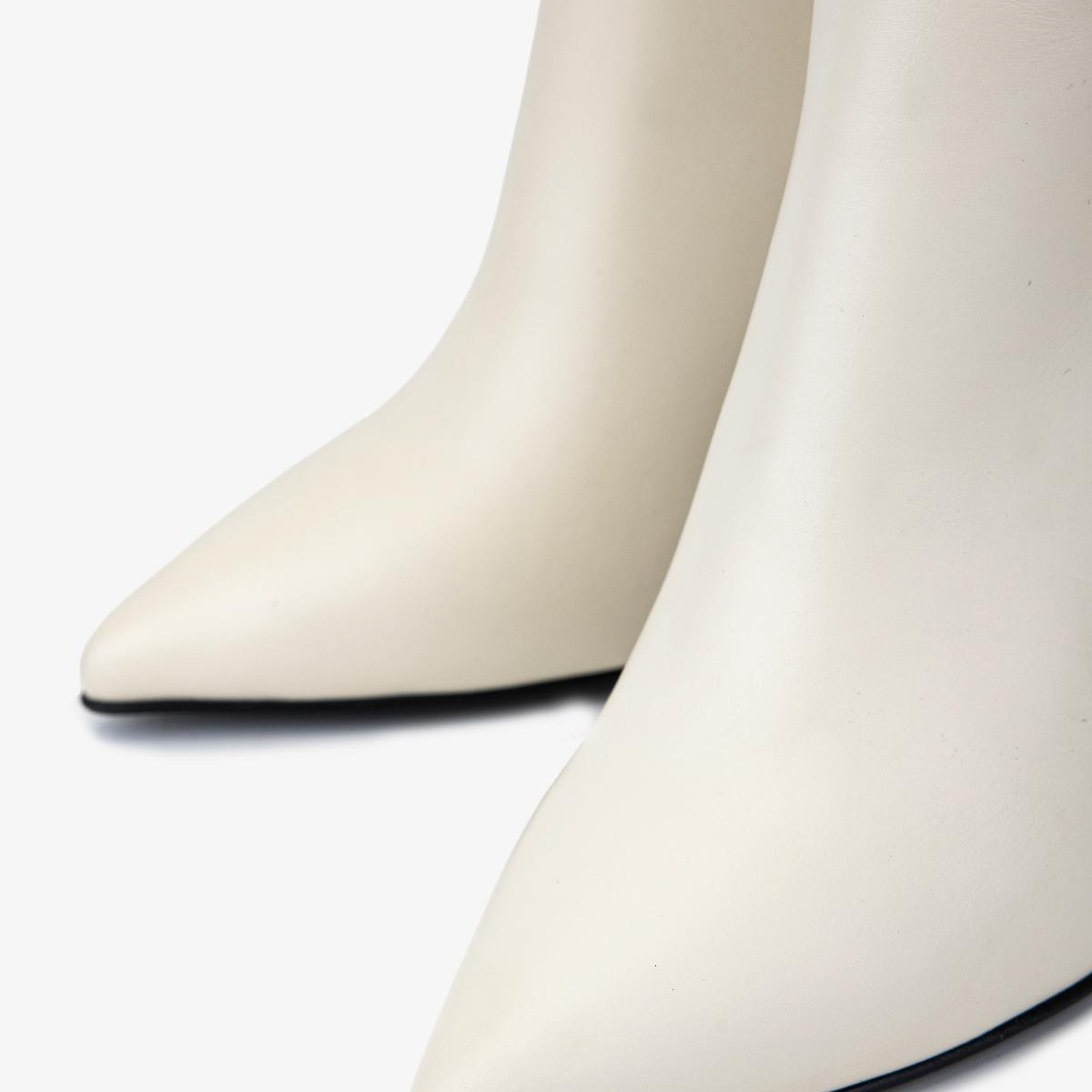 Valmenti Kadın Hakiki Deri Bej Topuklu Bot