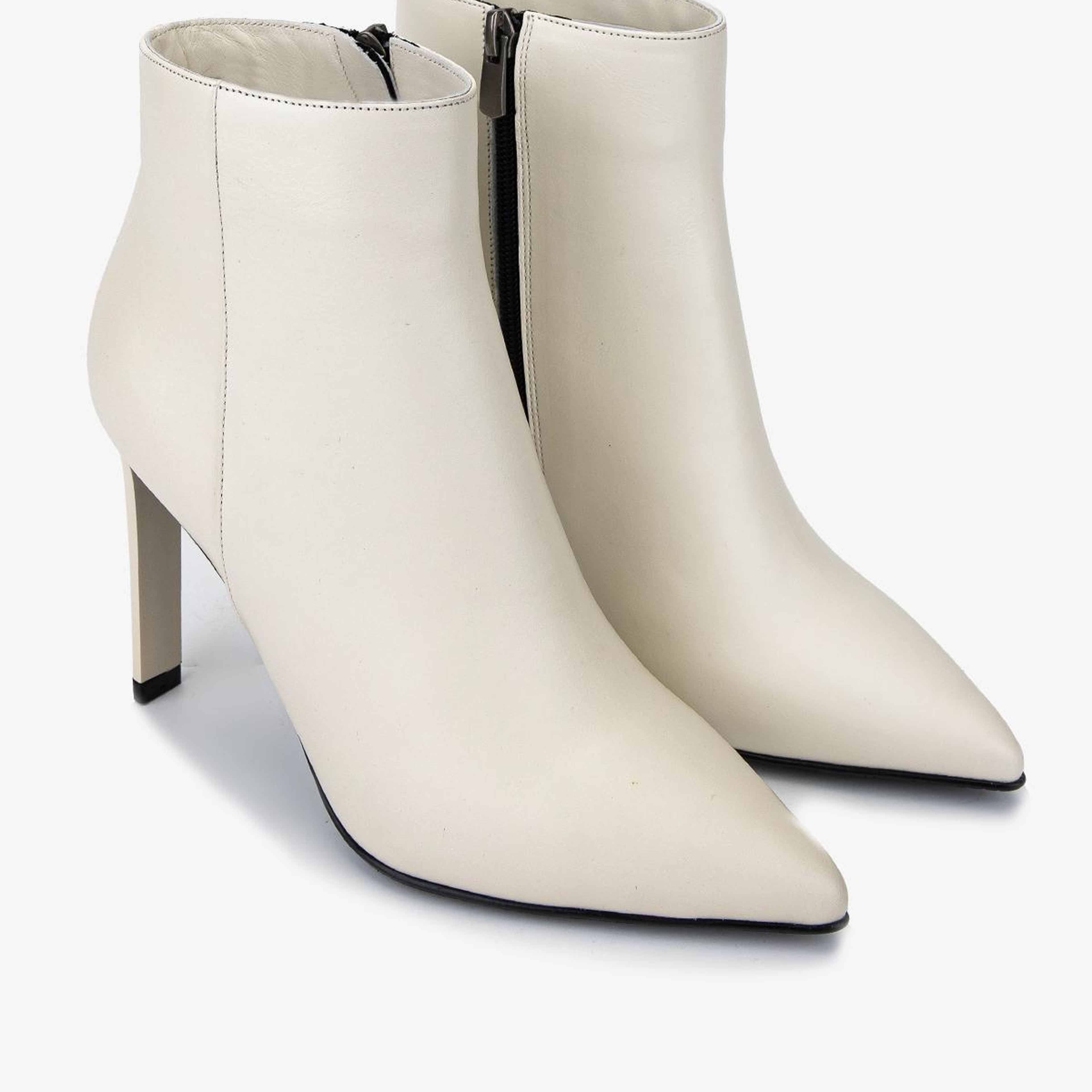 Valmenti Kadın Hakiki Deri Bej Topuklu Bot