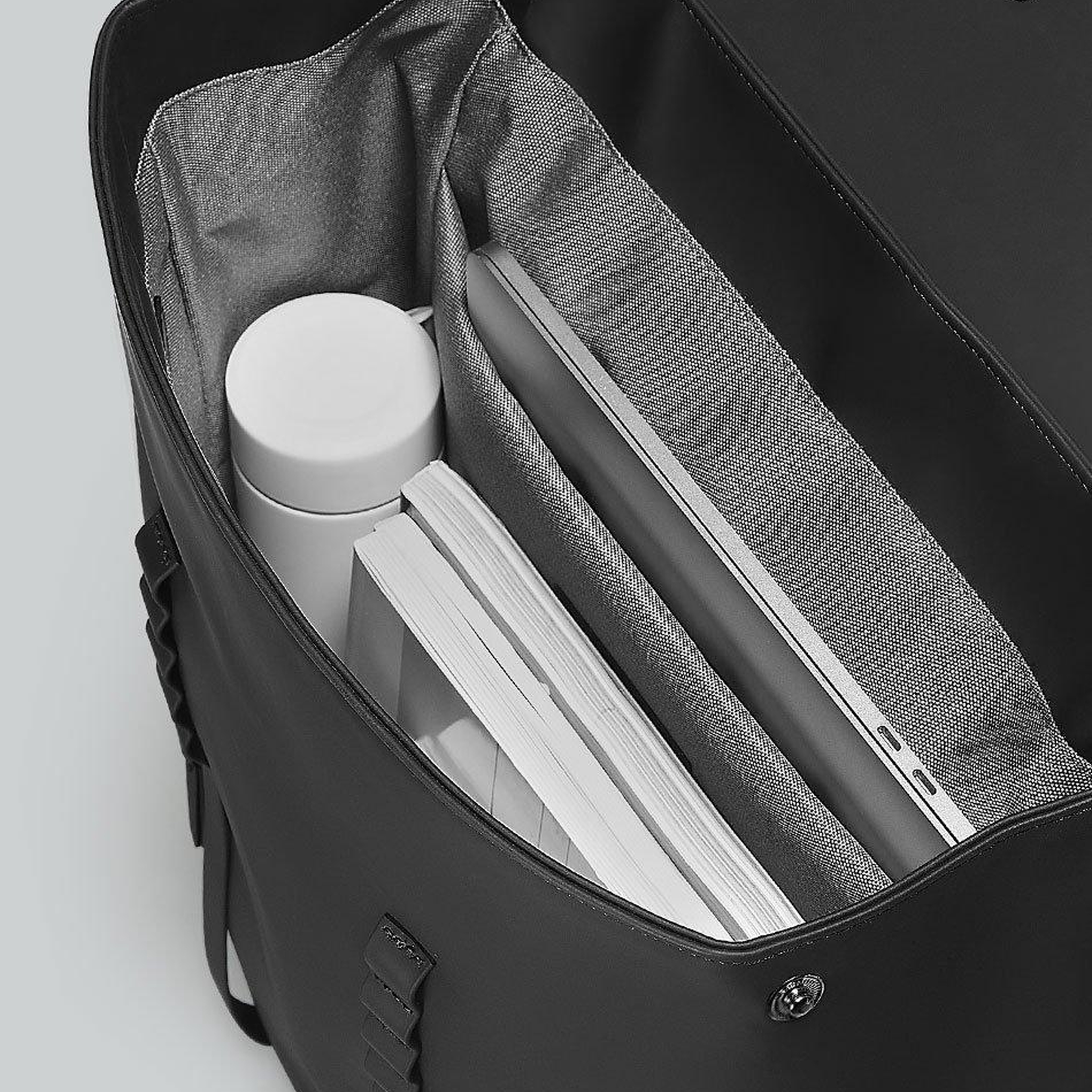 Gaston Luga Splash 2.0 Laptop Bölmeli Sırt Çantası -13'' Siyah