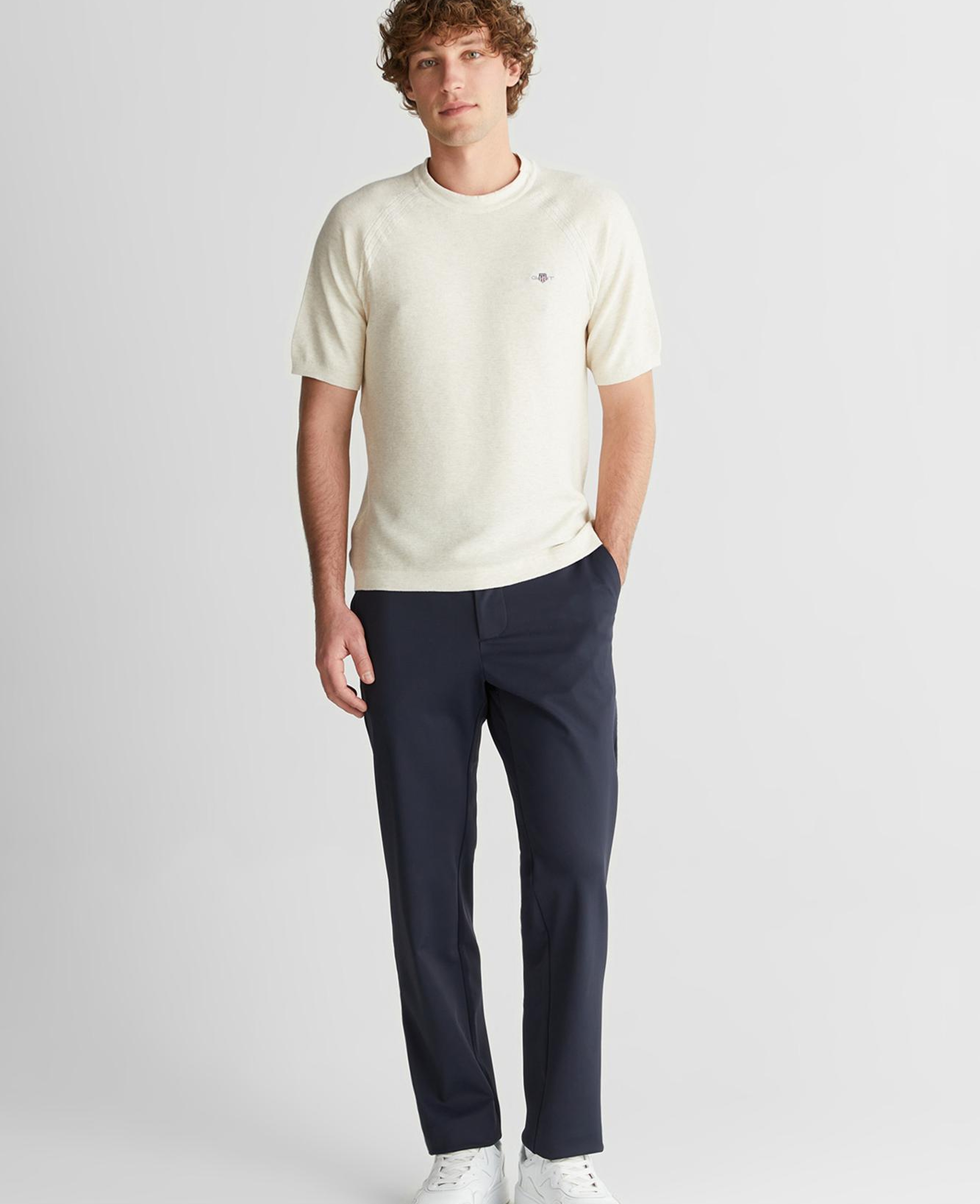 GANT Erkek Bej Regular Fit Bisiklet Yaka Logolu Kazak