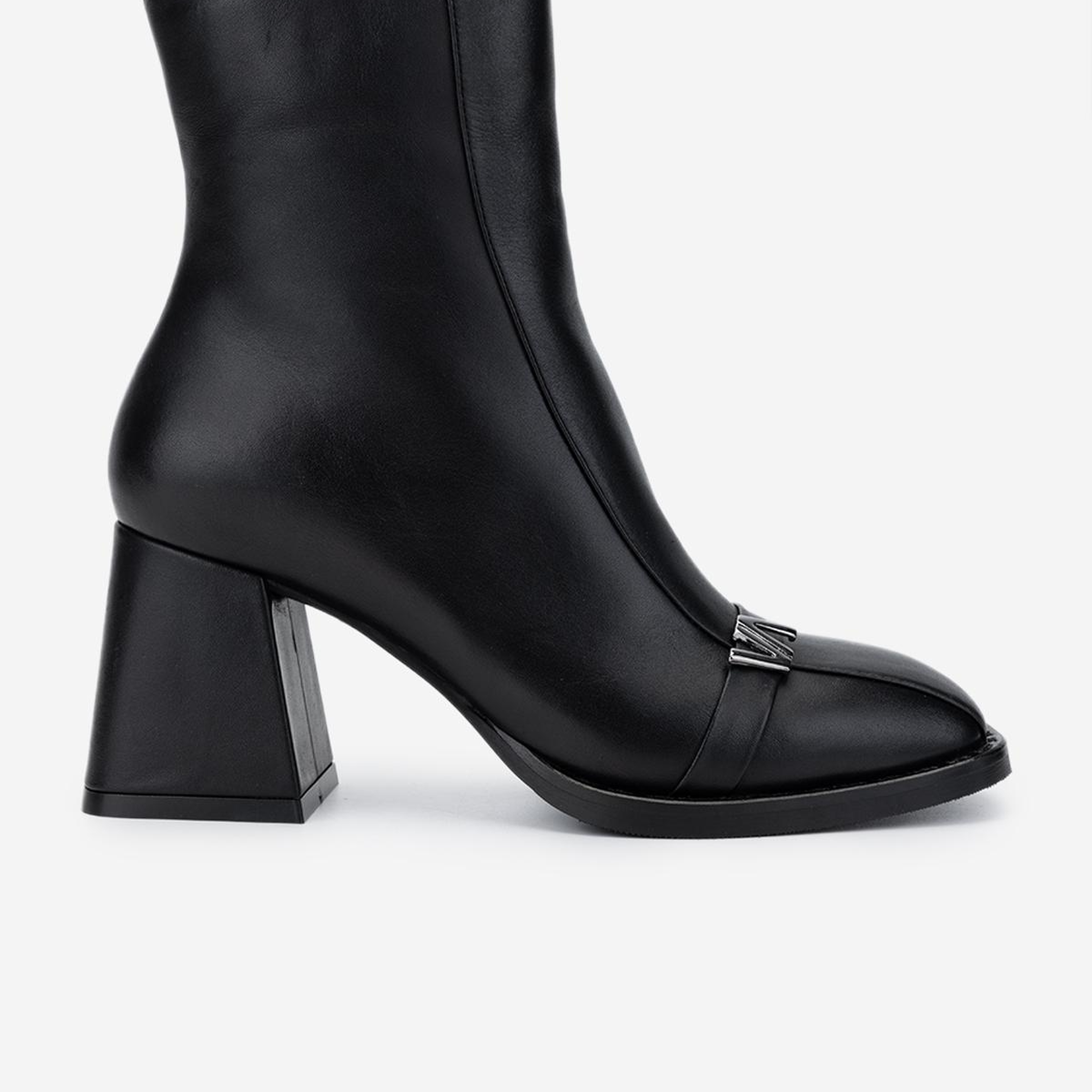 Valmenti Kadın Hakiki Deri Siyah Topuklu Bot