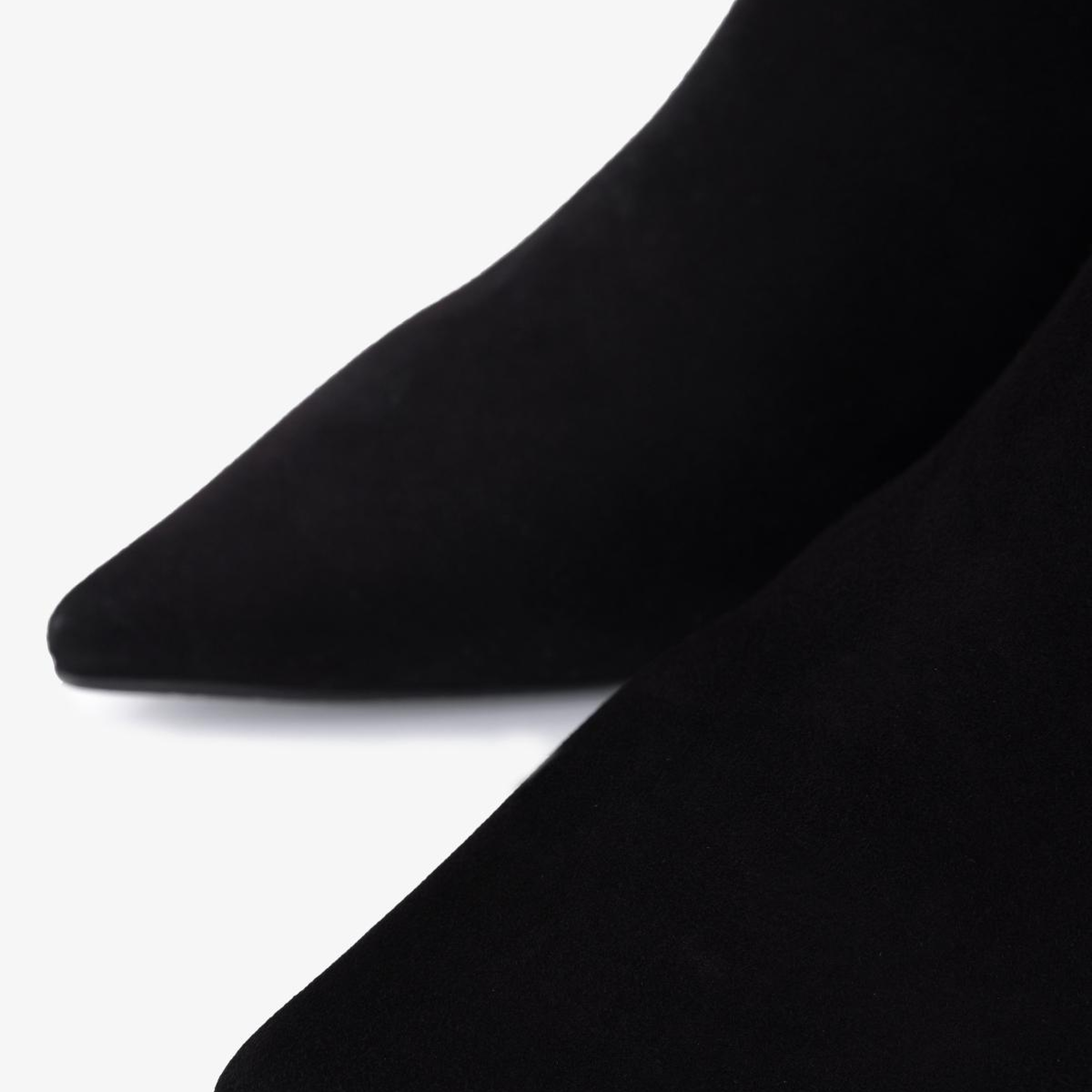 Valmenti Kadın Hakiki Deri Siyah Topuklu Bot