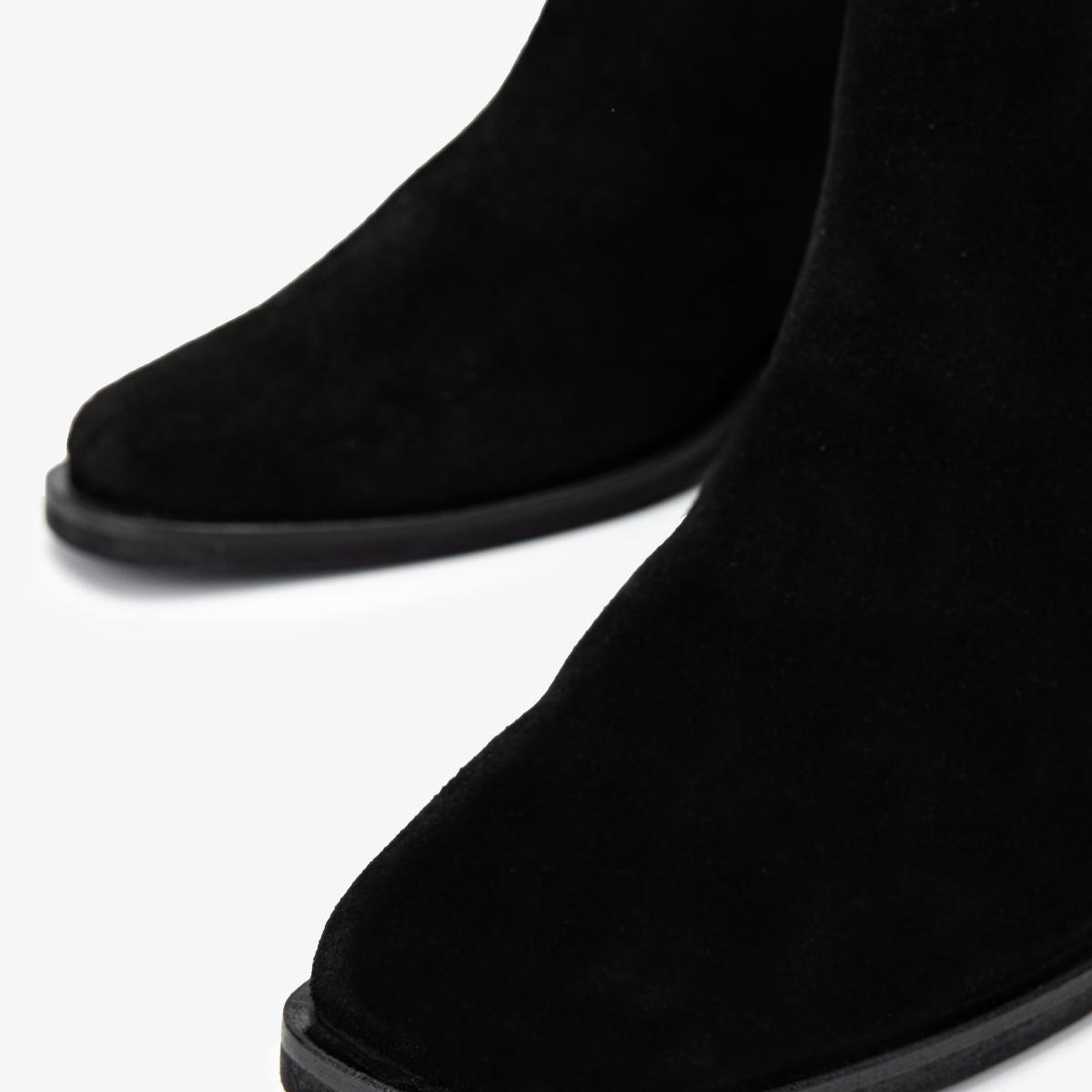 Valmenti Kadın Hakiki Deri Siyah Süet Topuklu Bot