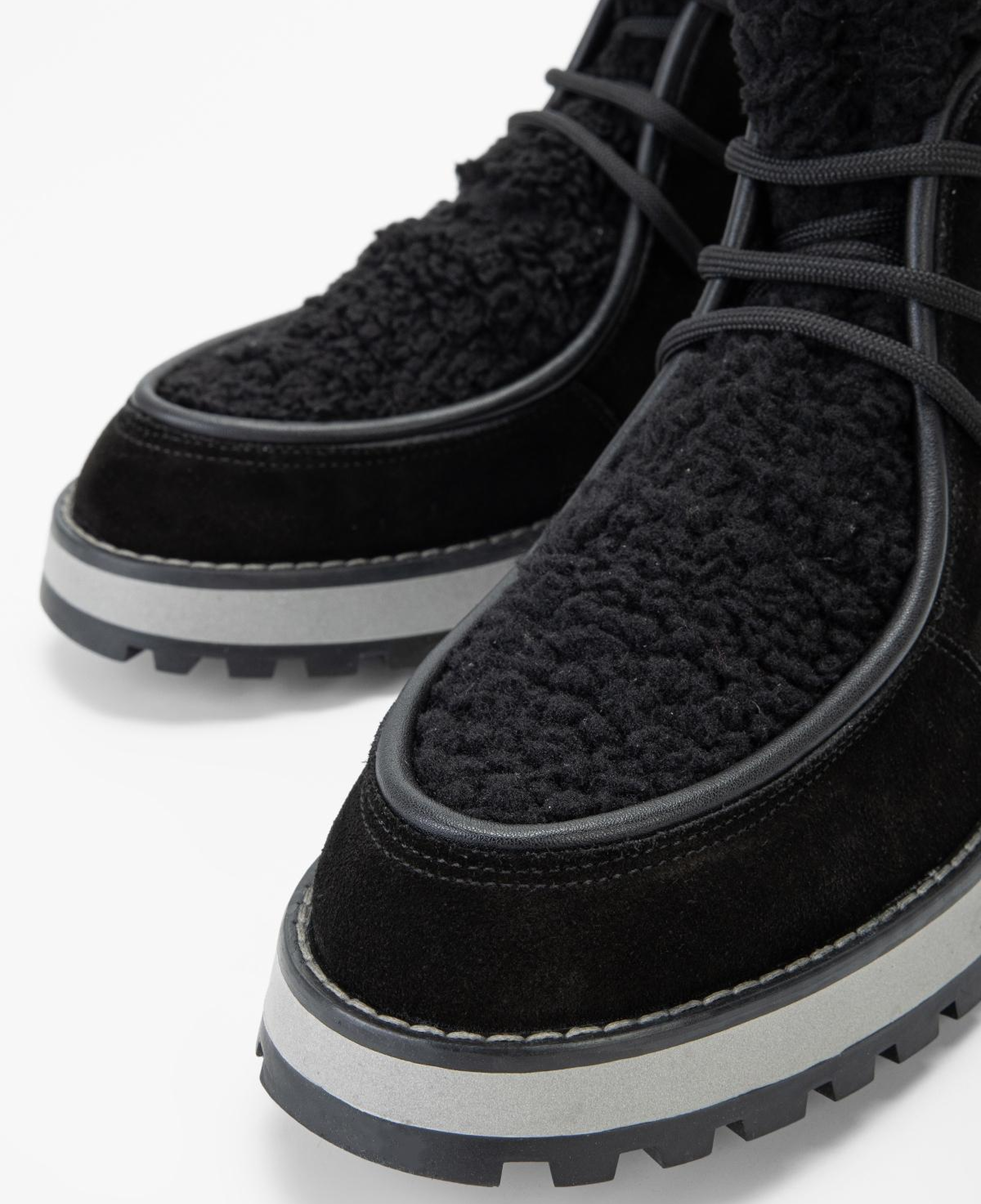 Valmenti Kadın Hakiki Deri Siyah Süet Düz Bot