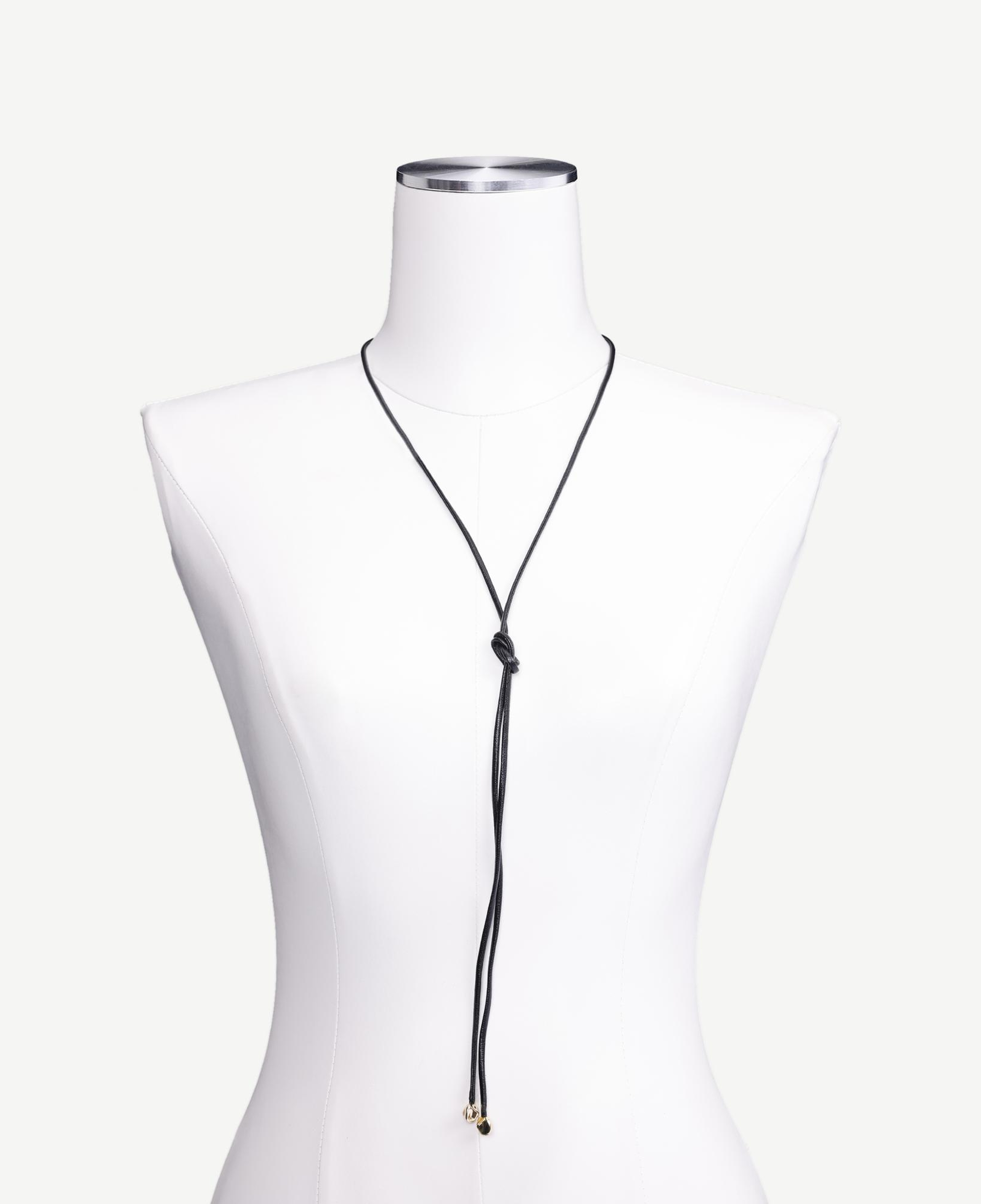 YARGICI Uç Detaylı Deri Kolye