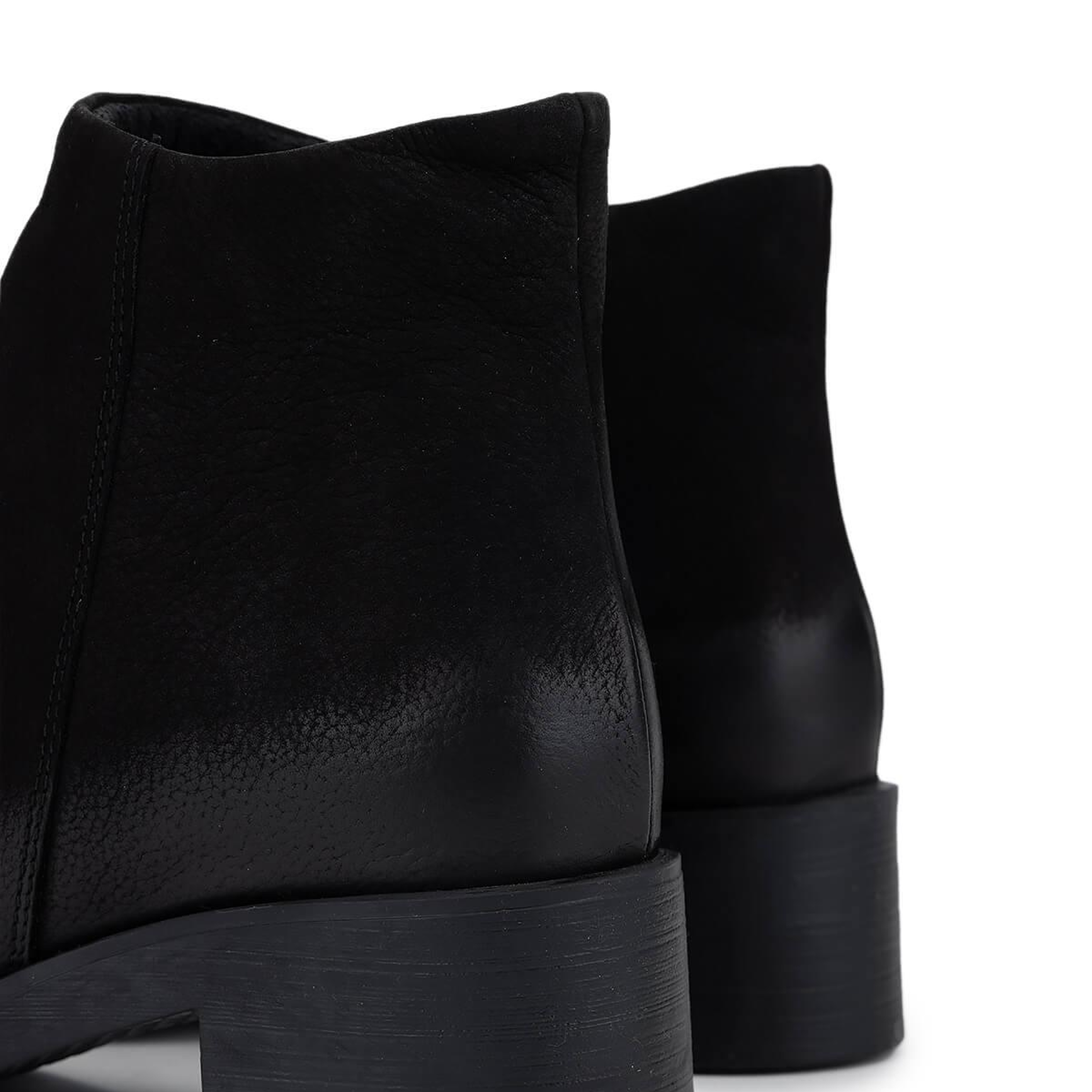 Tamer Tanca Kadın Hakiki Deri Siyah Nubuk Topuklu Bot