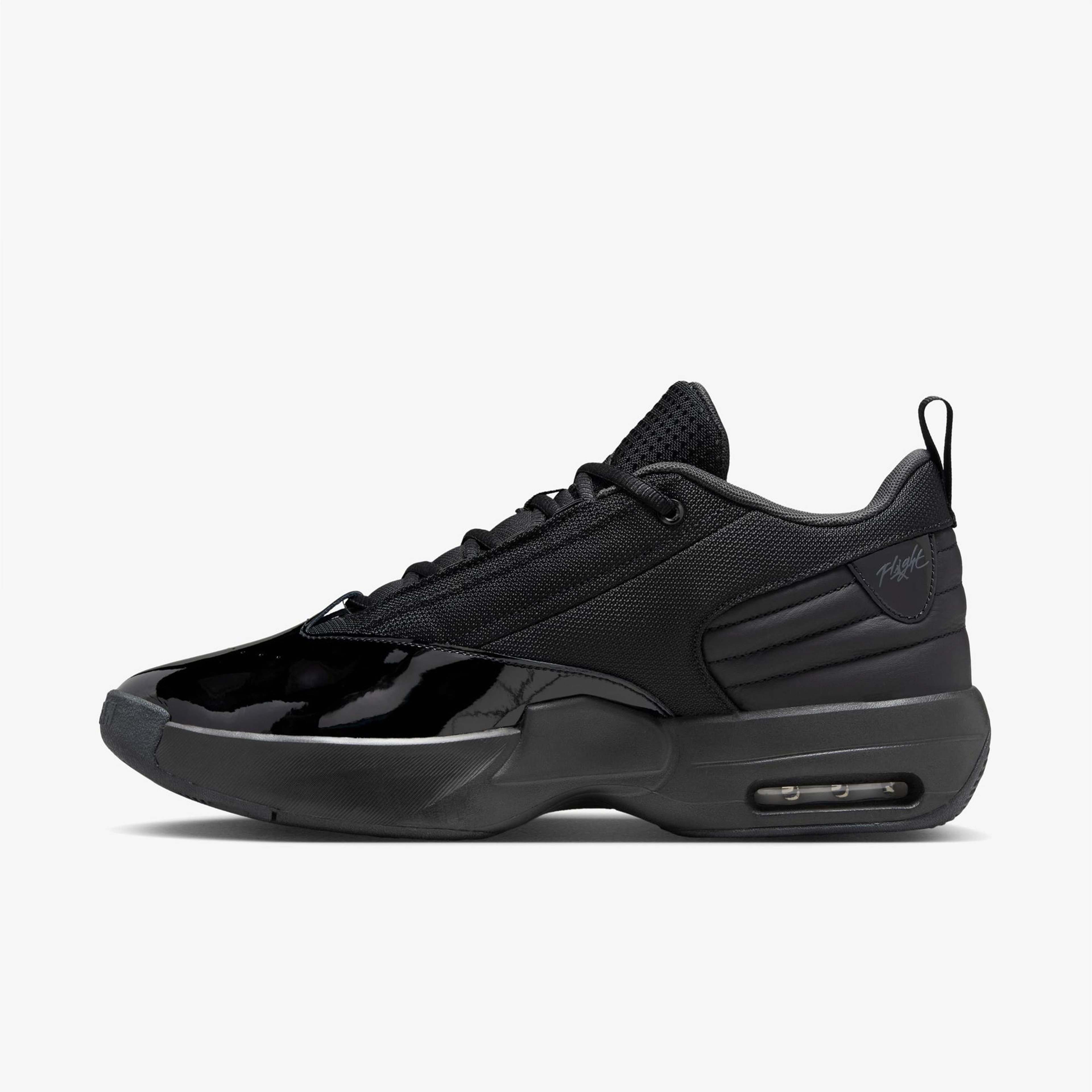 Jordan Max Aura 6 Erkek Siyah Spor Ayakkabı