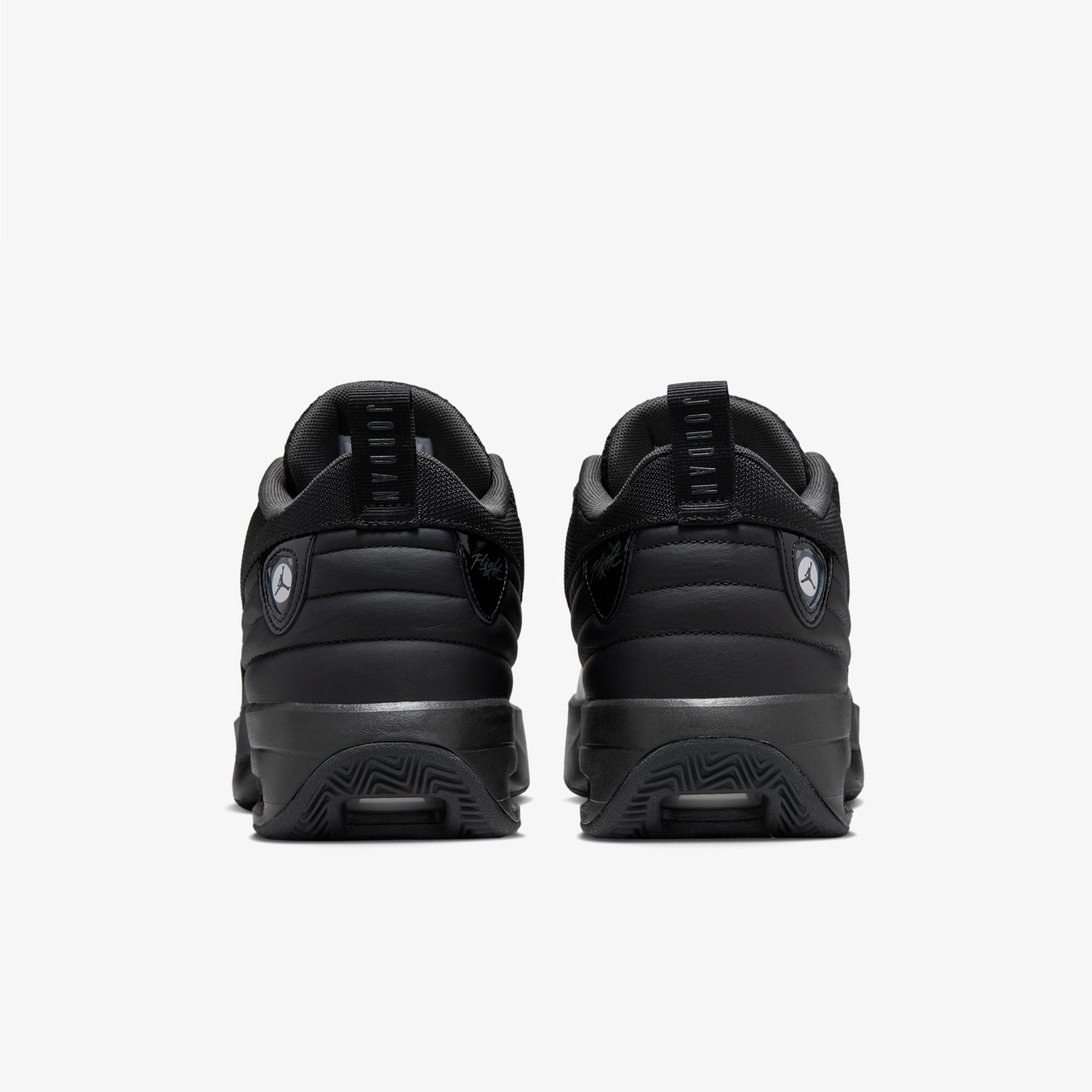 Jordan Max Aura 6 Erkek Siyah Spor Ayakkabı