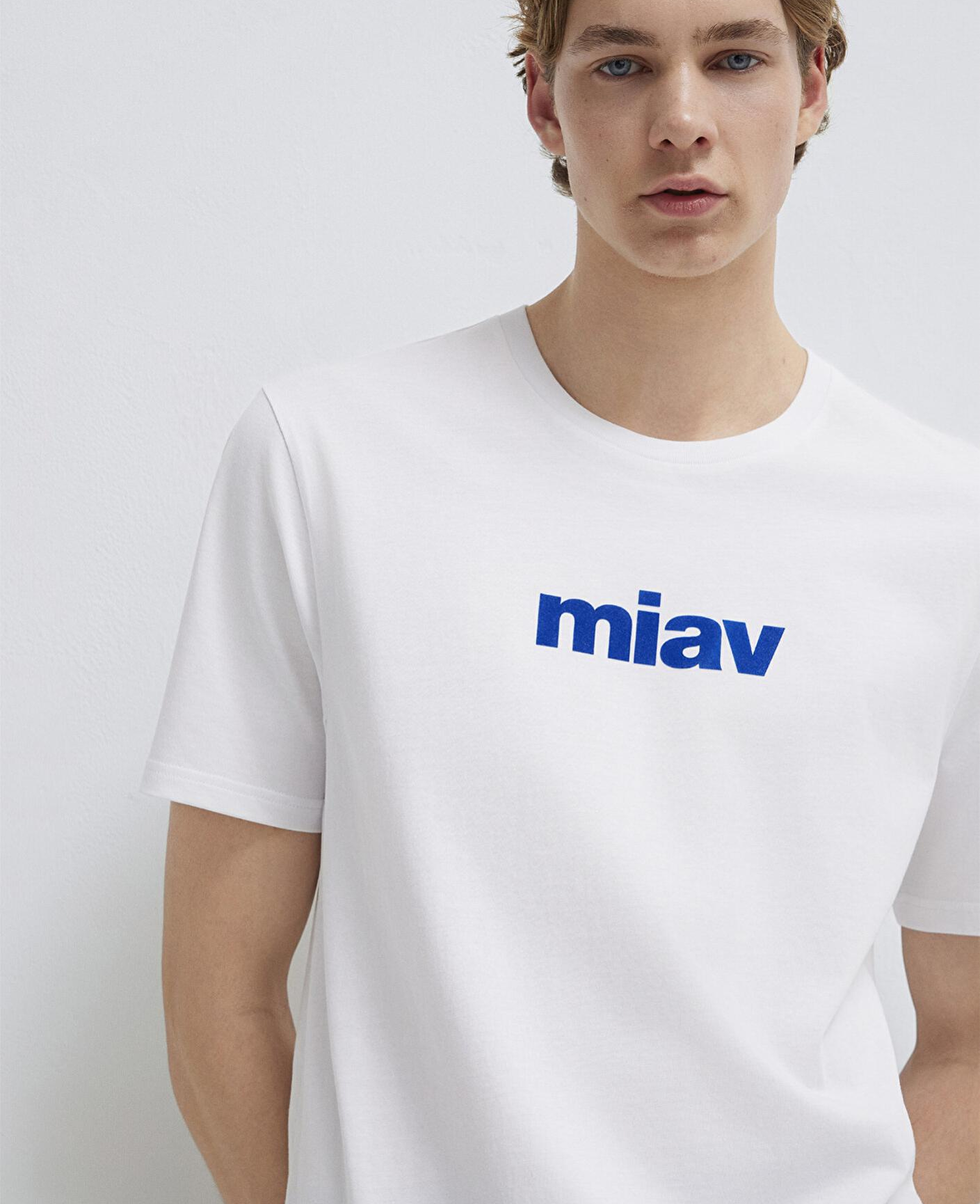 Mavi Miav Baskılı Beyaz Tişört Regular Fit / Normal Kesim 067153-620