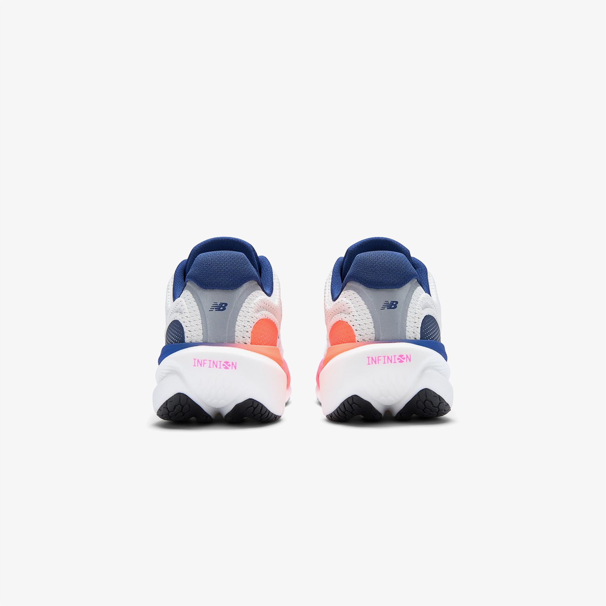 New Balance 1080 Kadın Beyaz Koşu Ayakkabısı