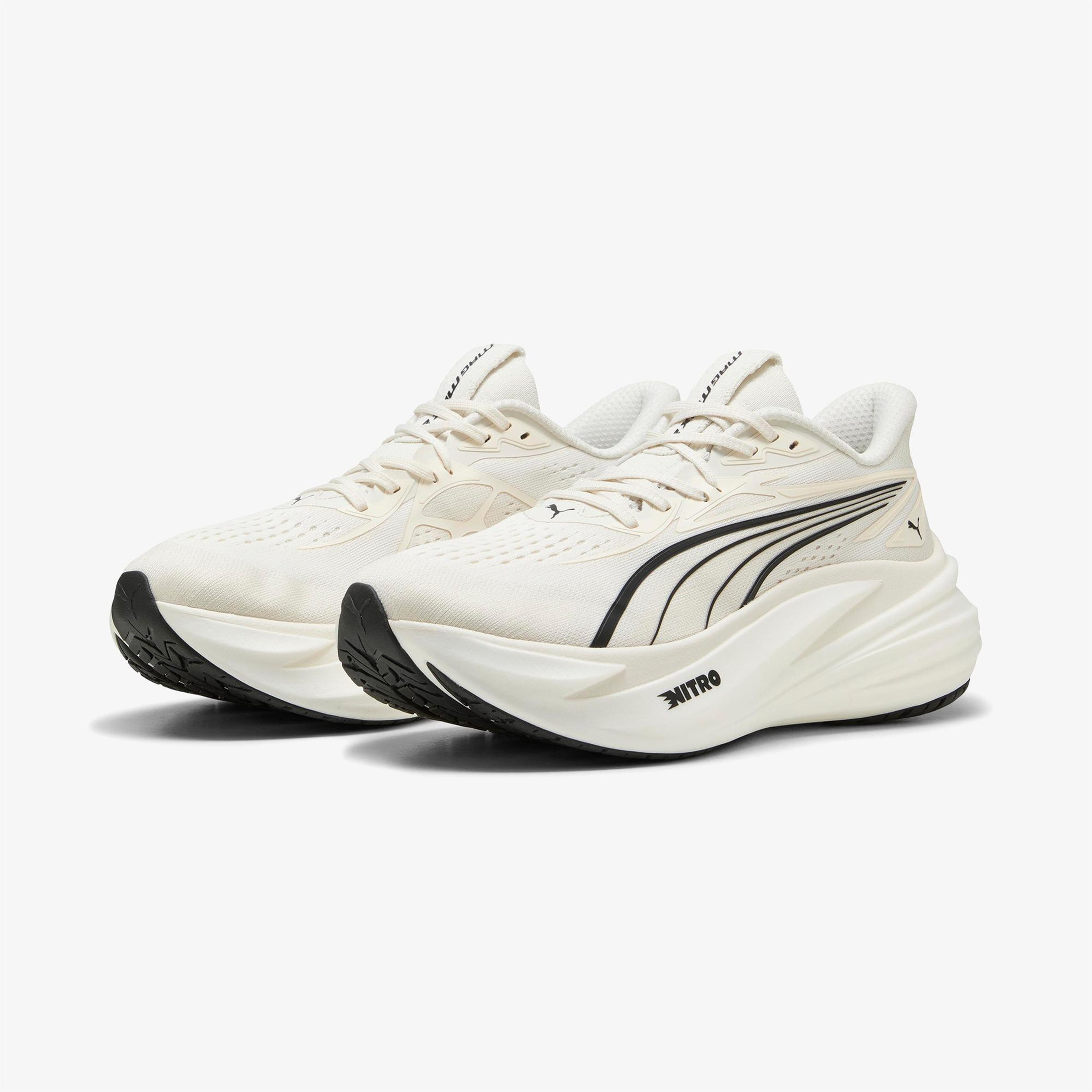 Puma Magmax Nitro 2 Erkek Beyaz Koşu Ayakkabısı