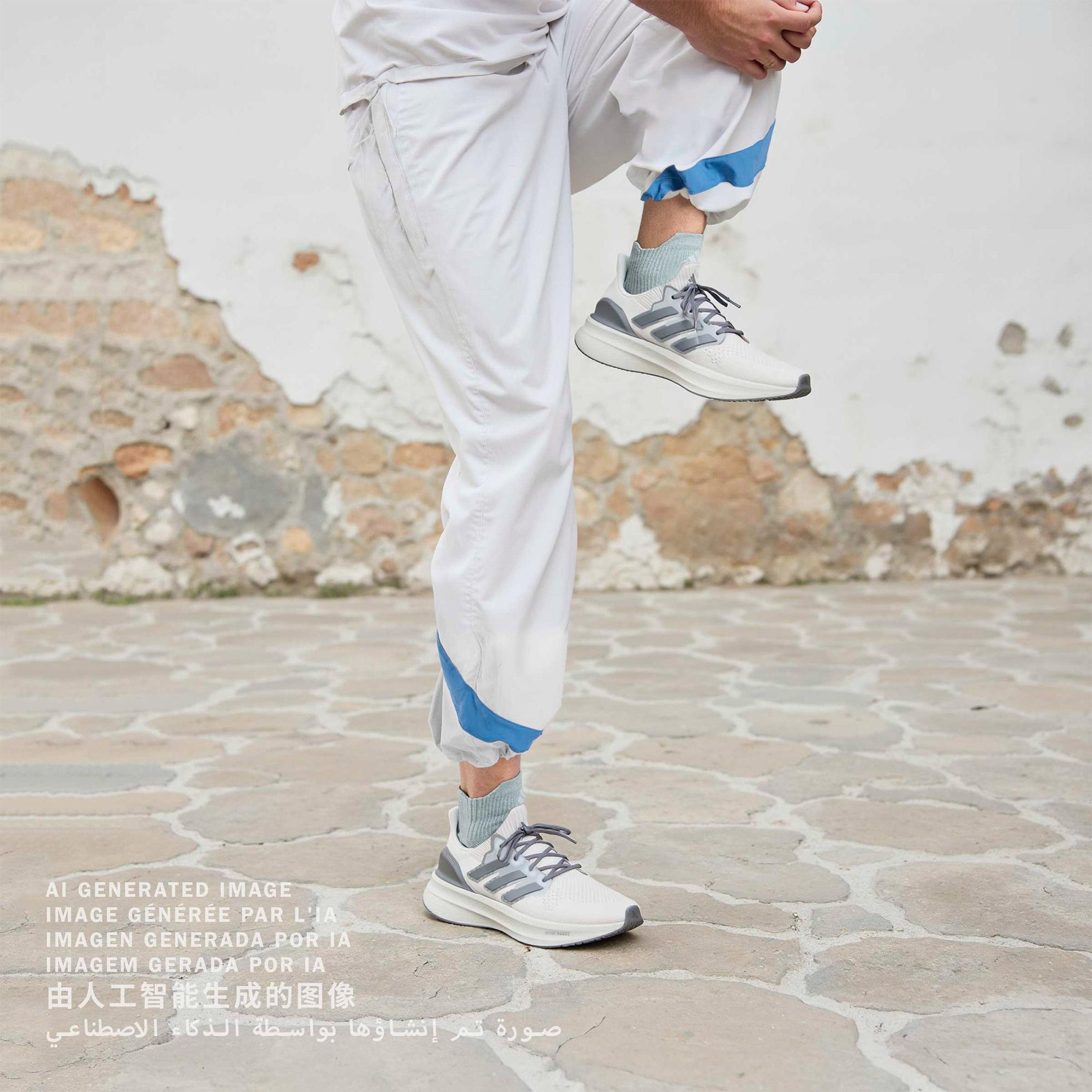 adidas Ultraboost 5 Erkek Gri Koşu Ayakkabısı