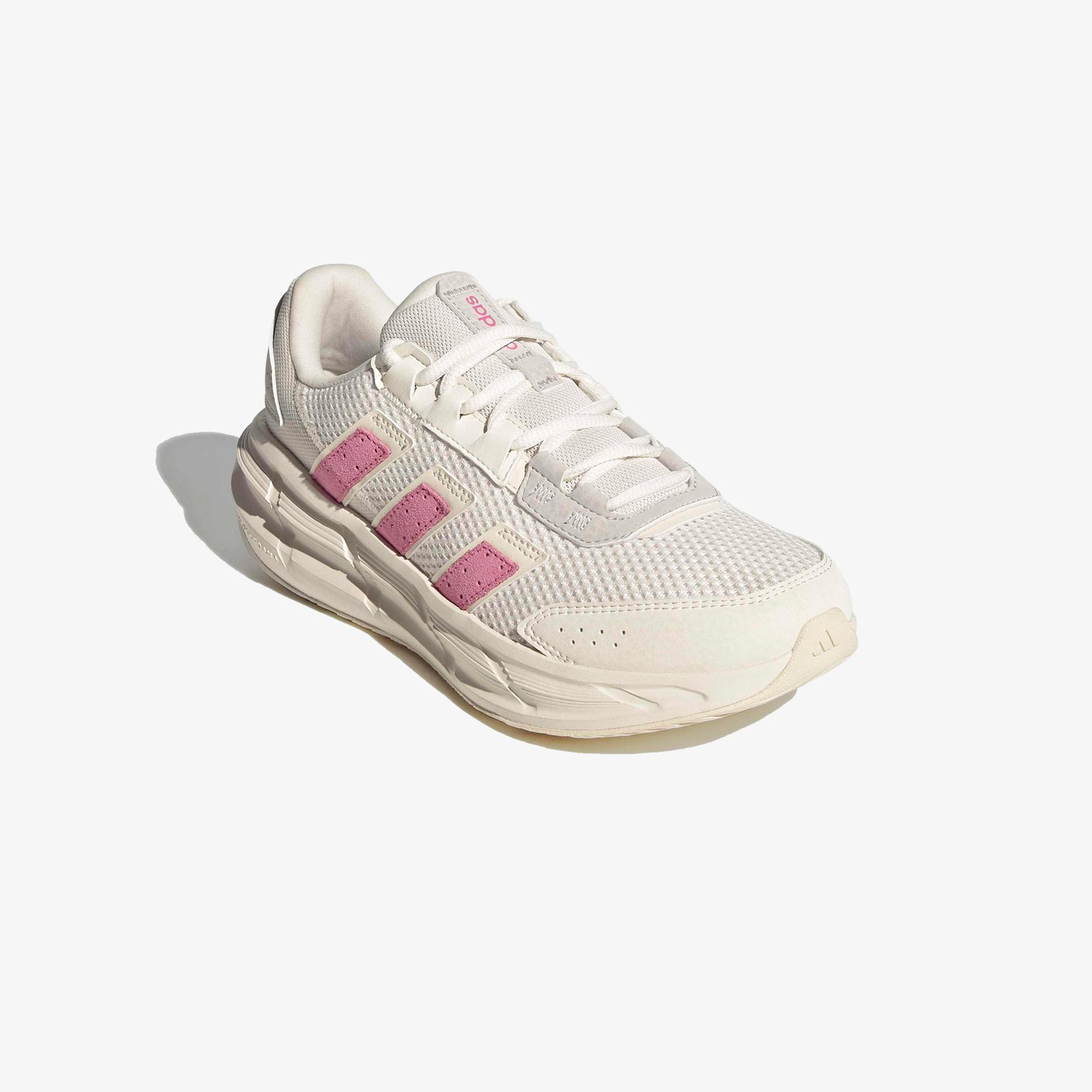 adidas Astrastar Kadın Krem Spor Ayakkabı