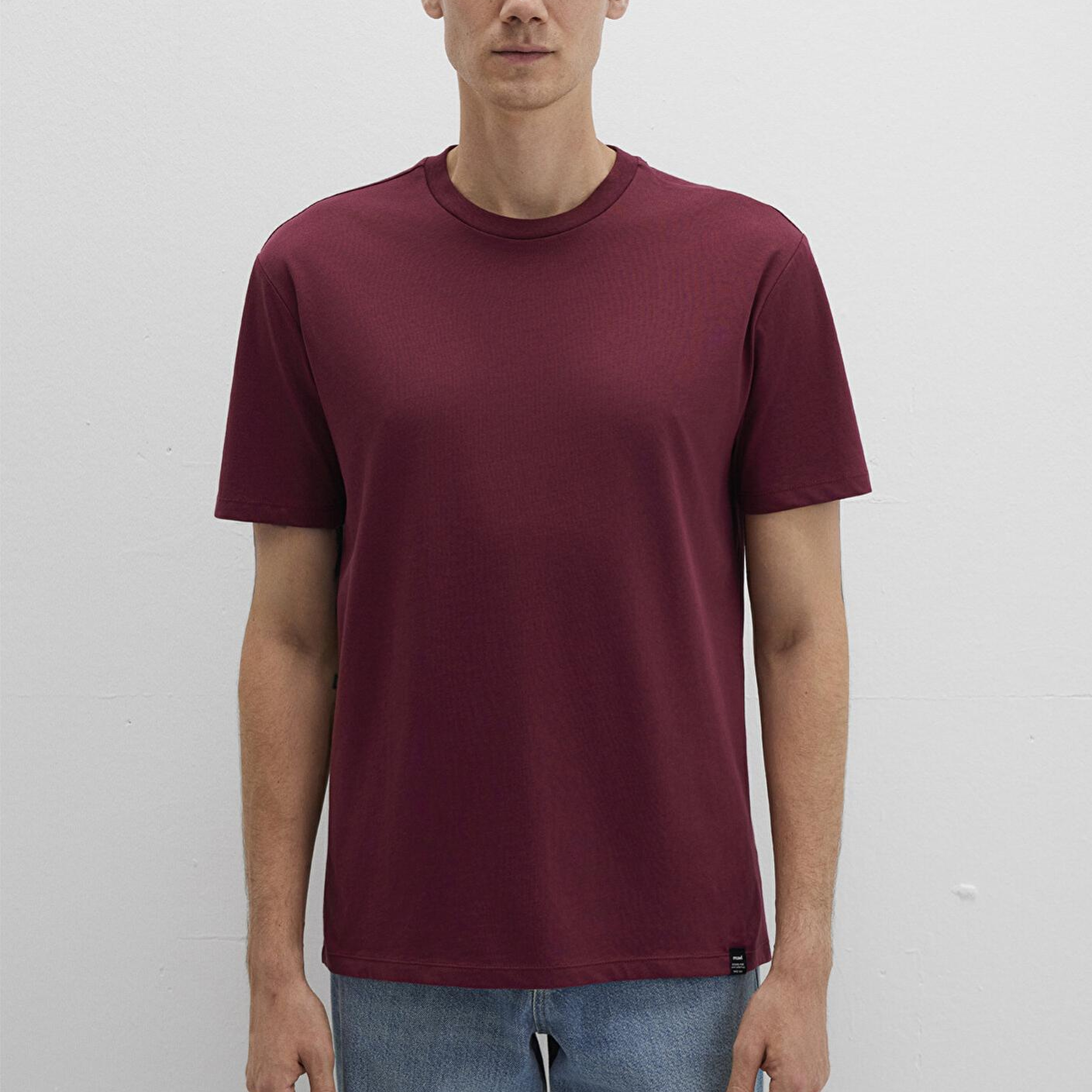 Mavi Etiket Detaylı Bordo Basic Tişört Loose Fit / Bol Rahat Kesim 0611824-70394