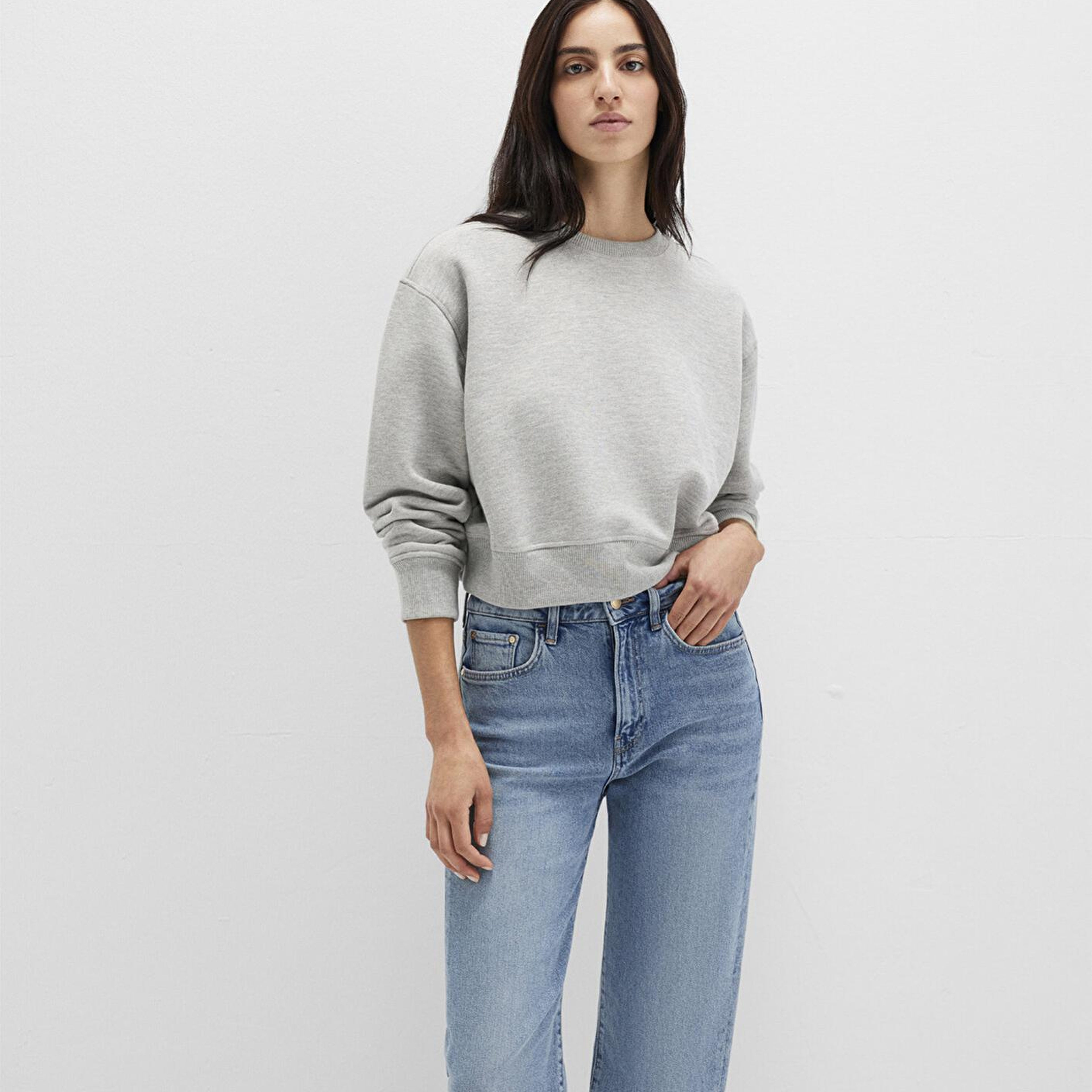 Mavi Gri Basic Crop Sweatshirt 1S10389-82816