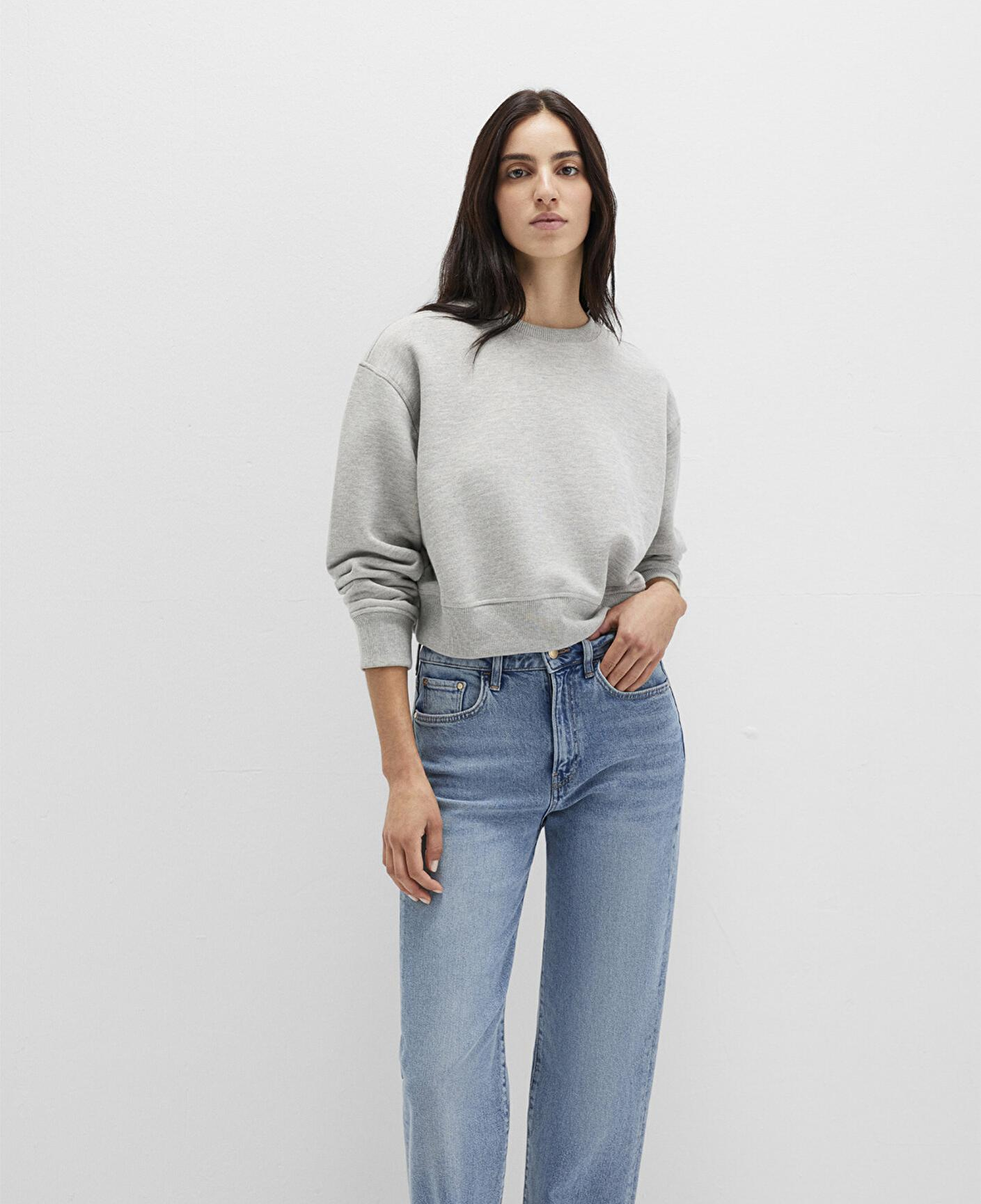 Mavi Gri Basic Crop Sweatshirt 1S10389-82816