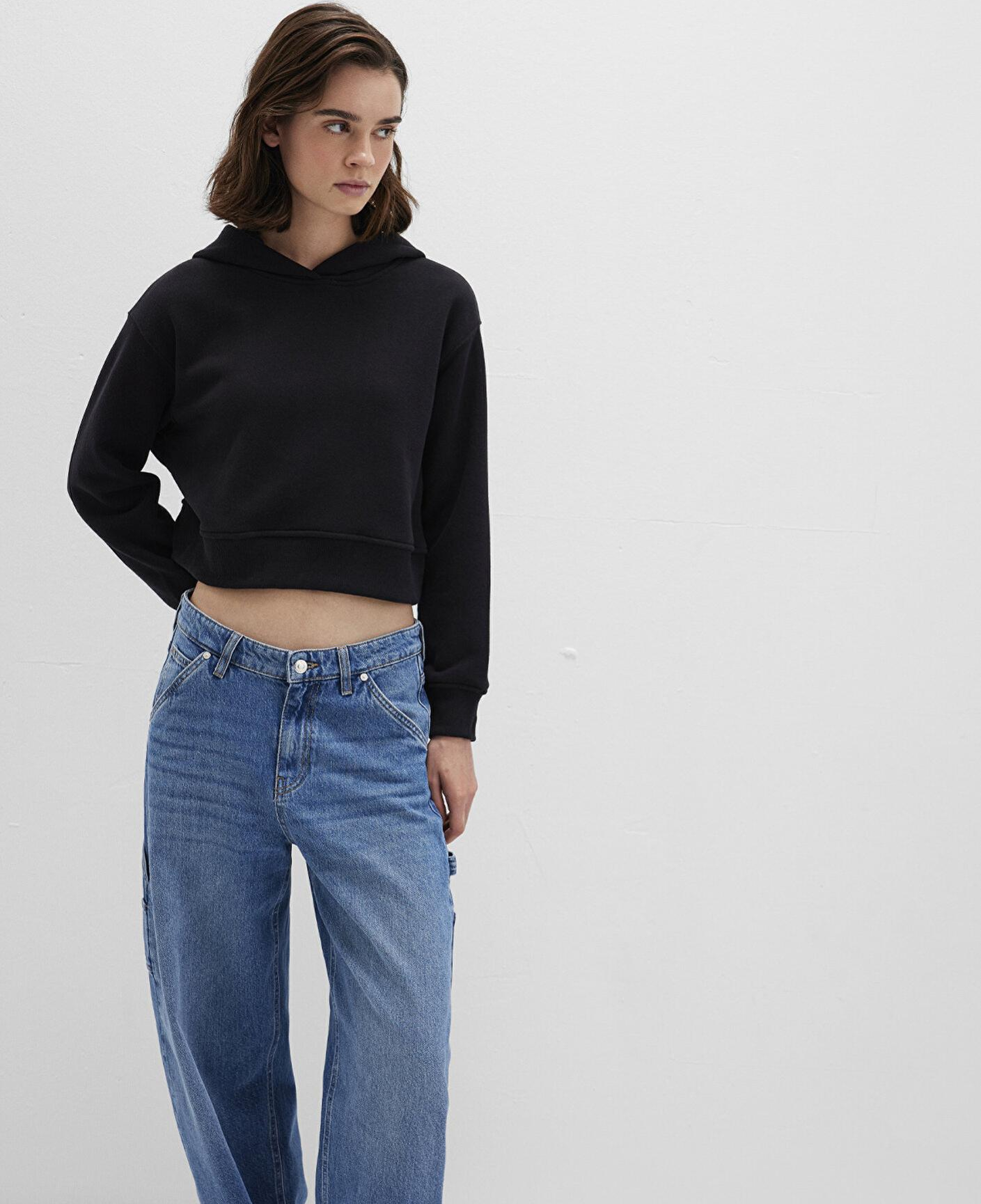 Mavi Kapüşonlu Siyah Sweatshirt 1S10386-900