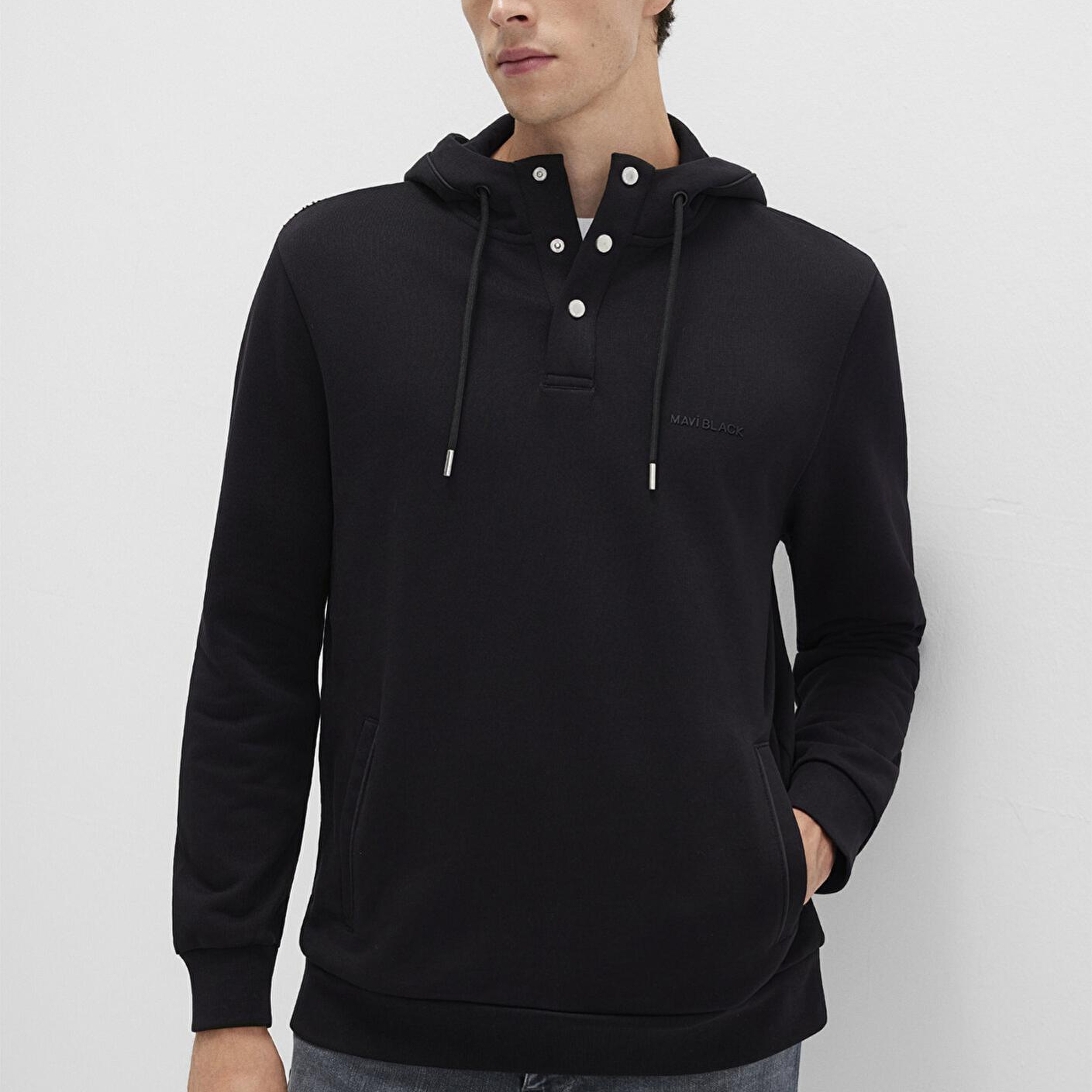 Mavi Mavi Black Kapüşonlu Siyah Sweatshirt 0S10384-900