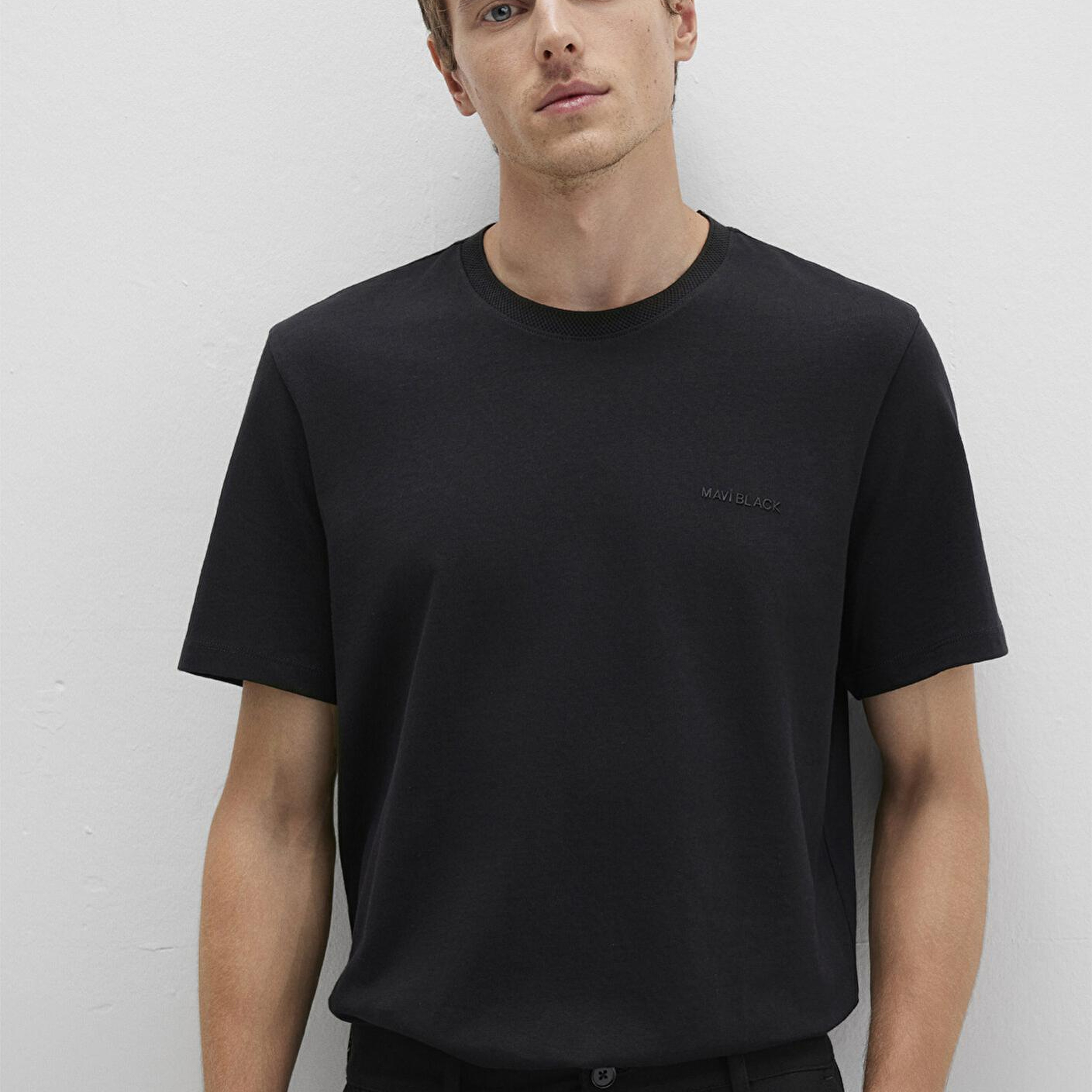 Mavi Mavi Black Siyah Basic Tişört Regular Fit / Normal Kesim 0612872-900