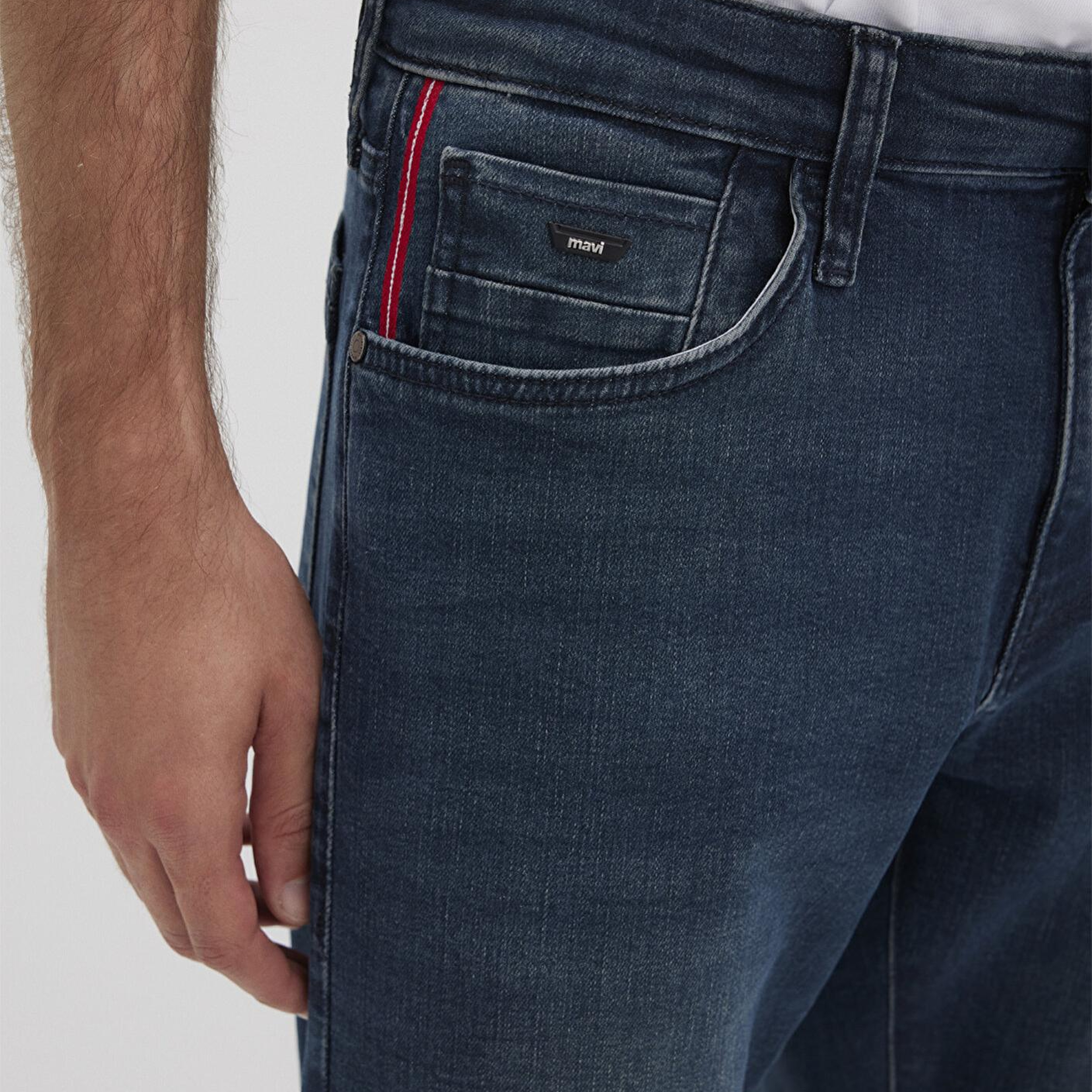 Mavi Jake Pro Move Koyu Mavi Gölgeli Jean Pantolon 0042290832
