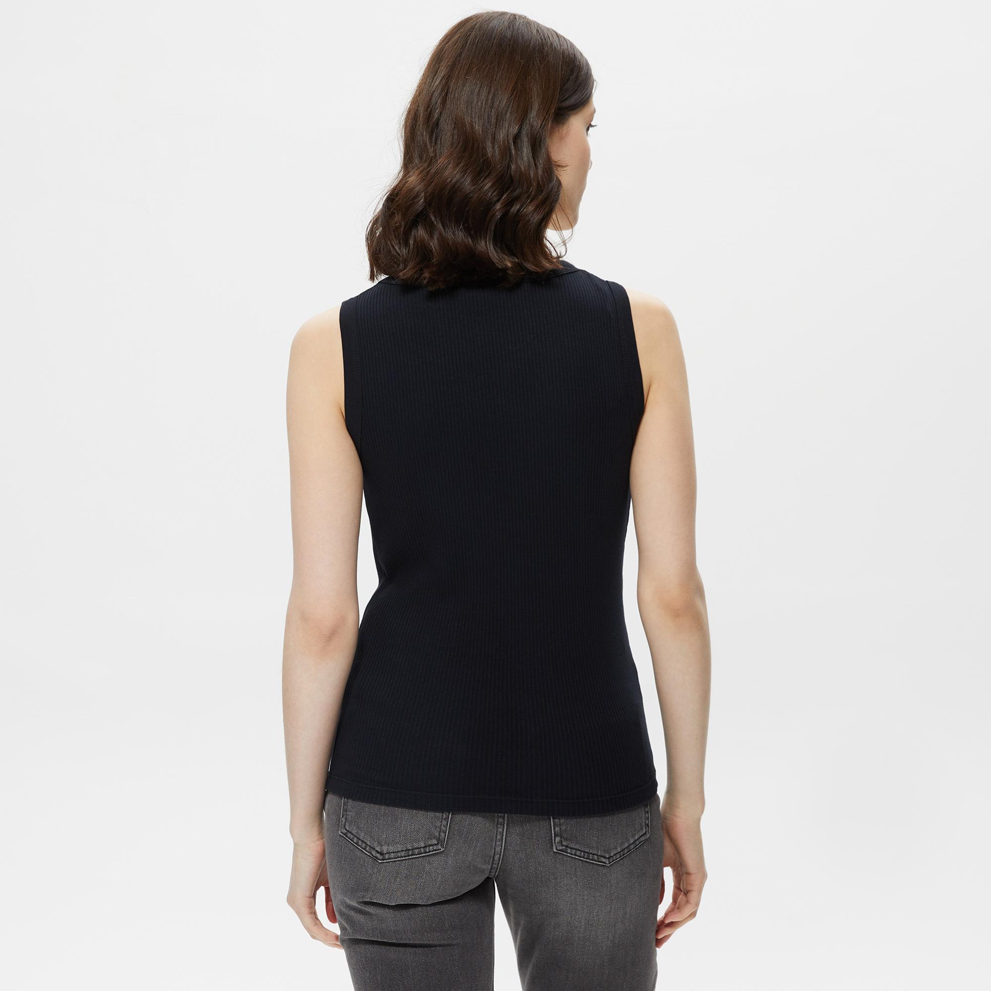 Nautica Kadın Siyah Kolsuz T-Shirt