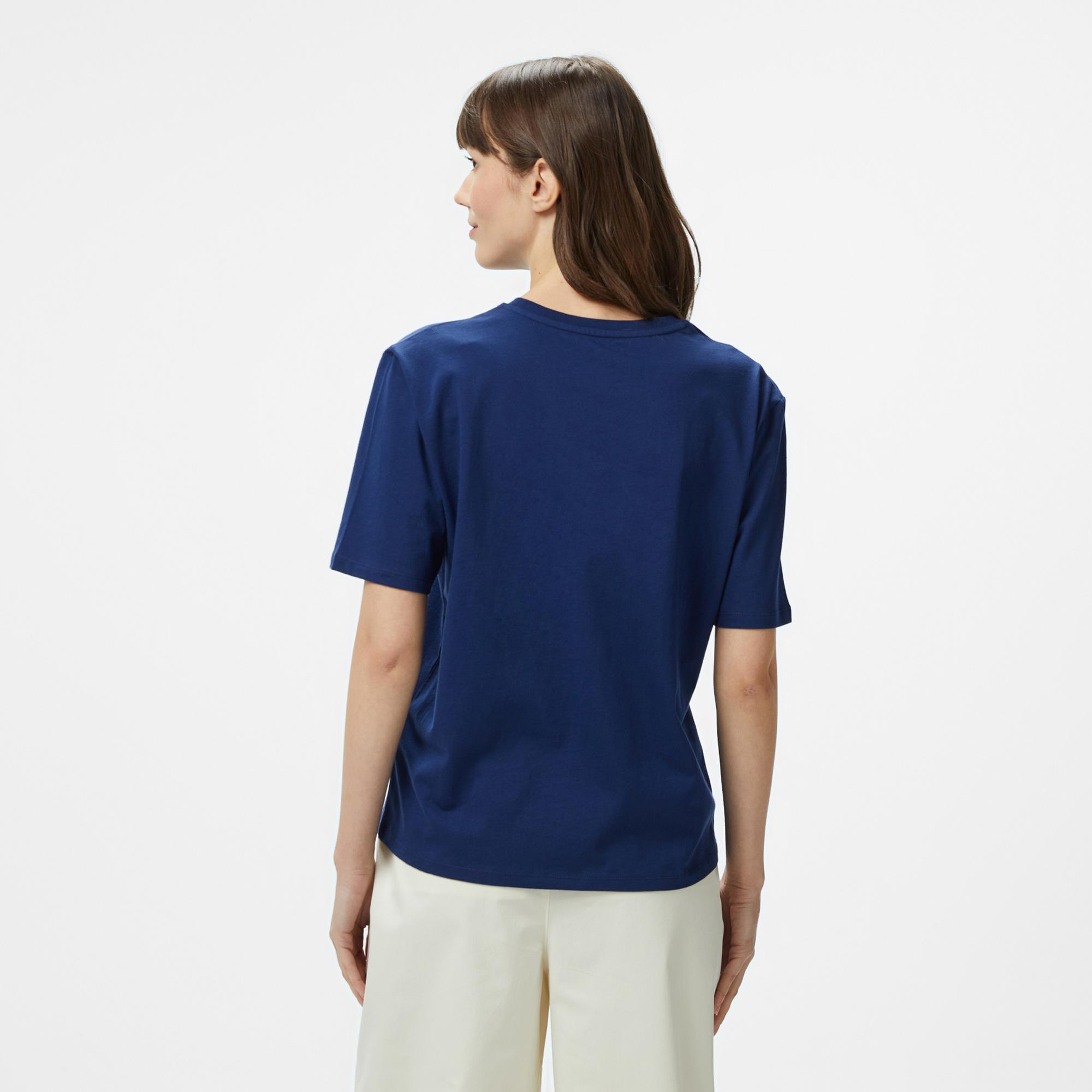 Nautica Kadın Lacivert Regular Fit Nakışlı T-Shirt