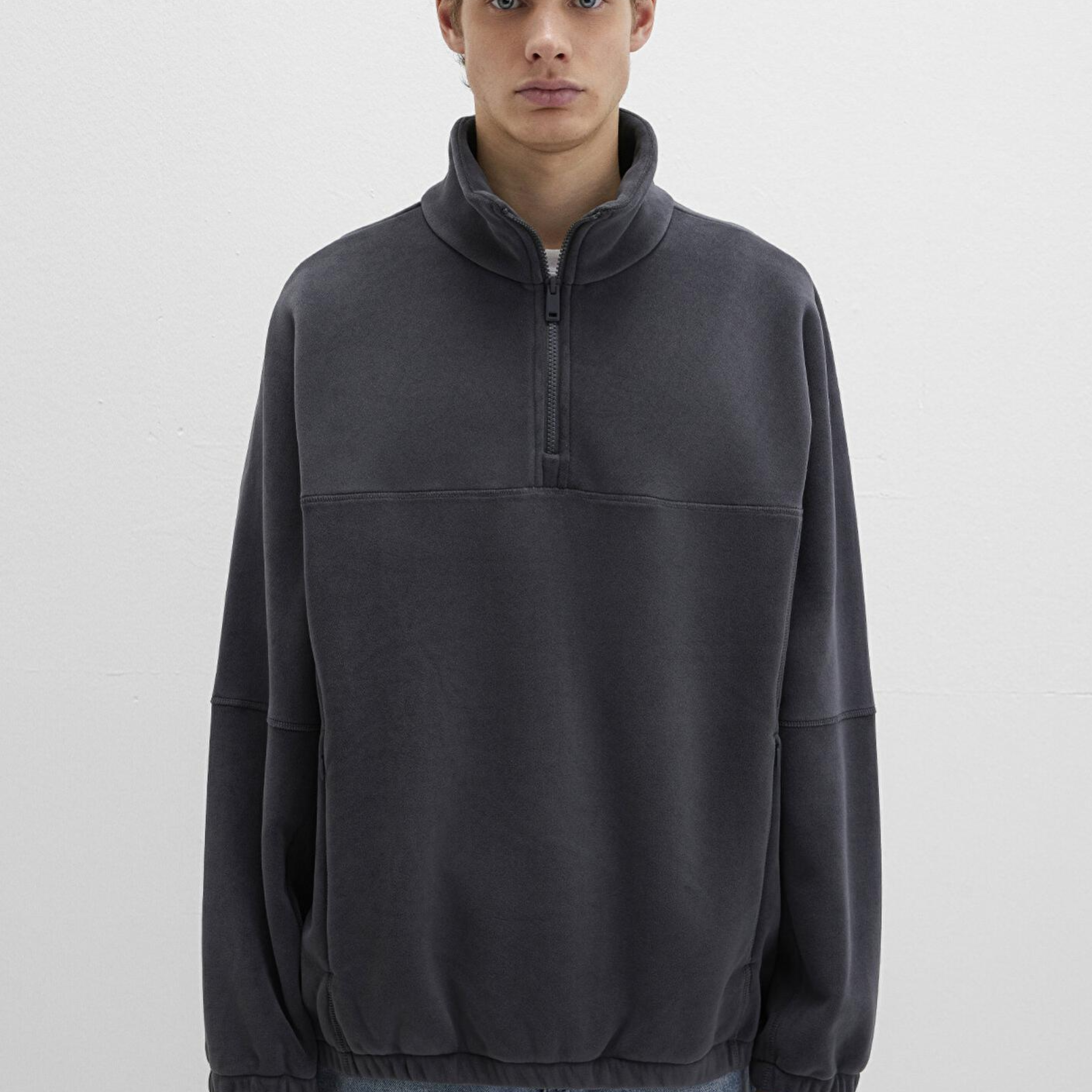 Mavi Dik Yaka Antrasit Polar Sweatshirt Loose Fit / Bol Rahat Kesim 0110738-80776