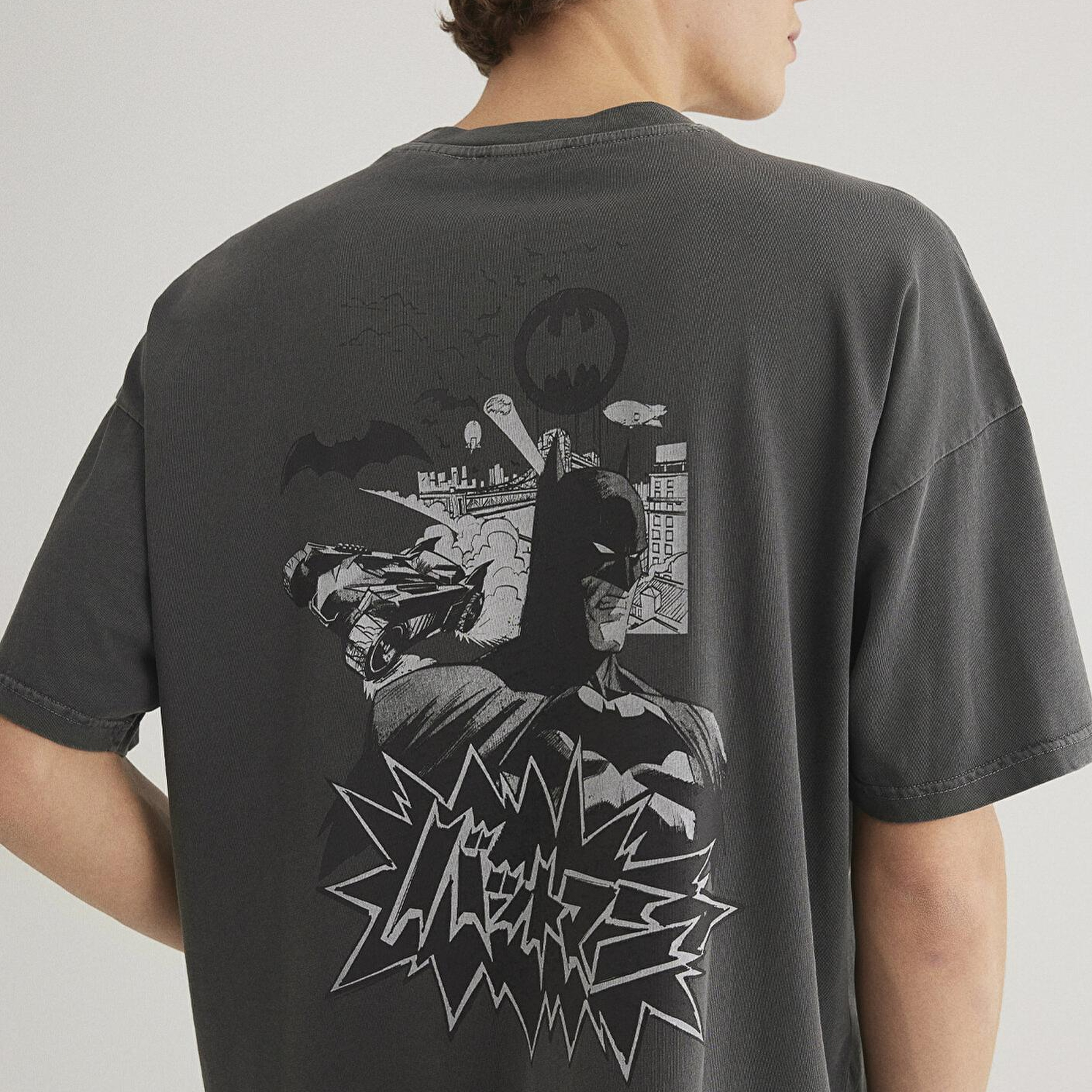 Mavi Batman Baskılı Antrasit Tişört Oversize / Geniş Kesim 0612569-900