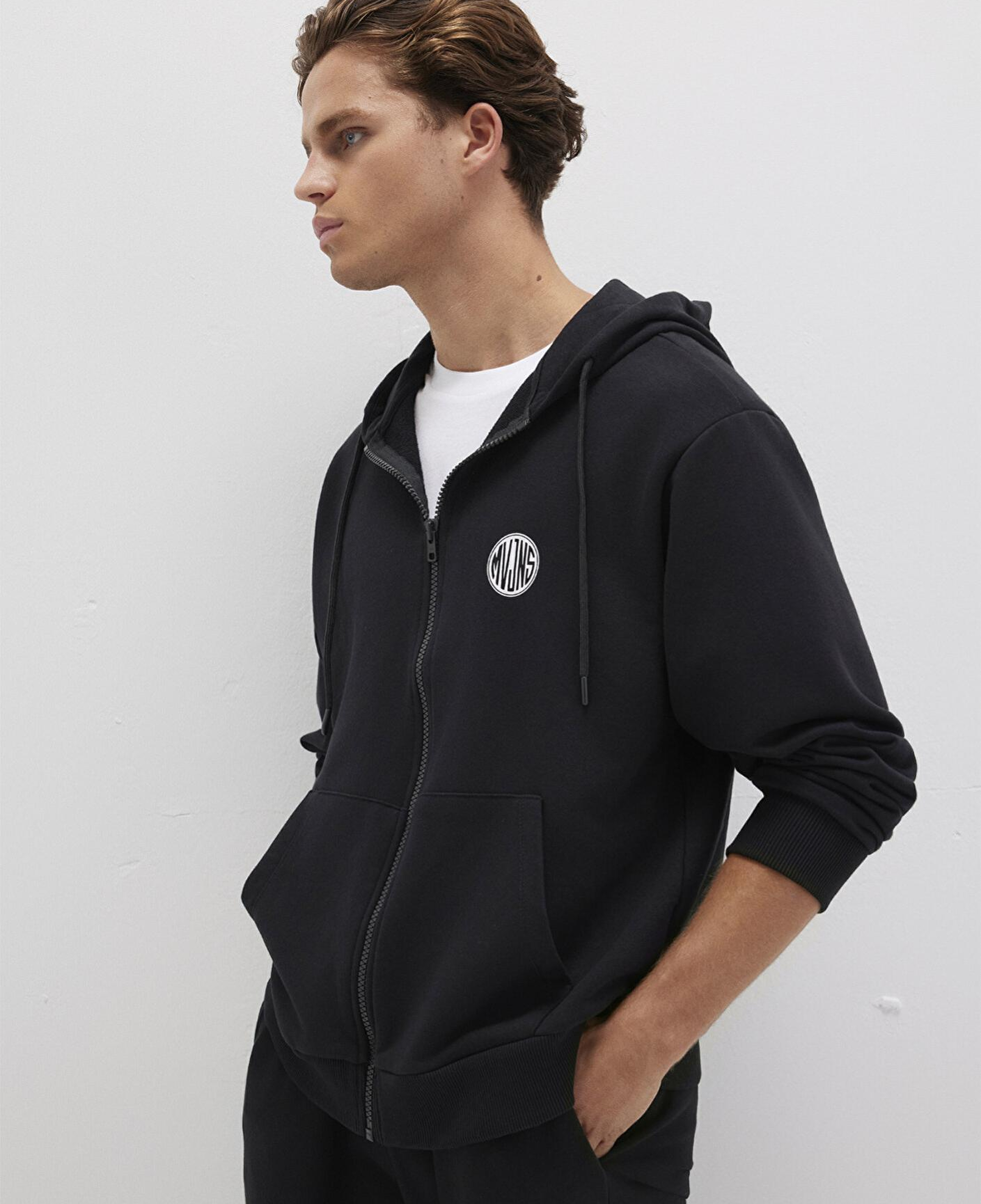 Mavi MVJNS Logo Baskılı Fermuarlı Kapüşonlu Siyah Sweatshirt 0S10193-900