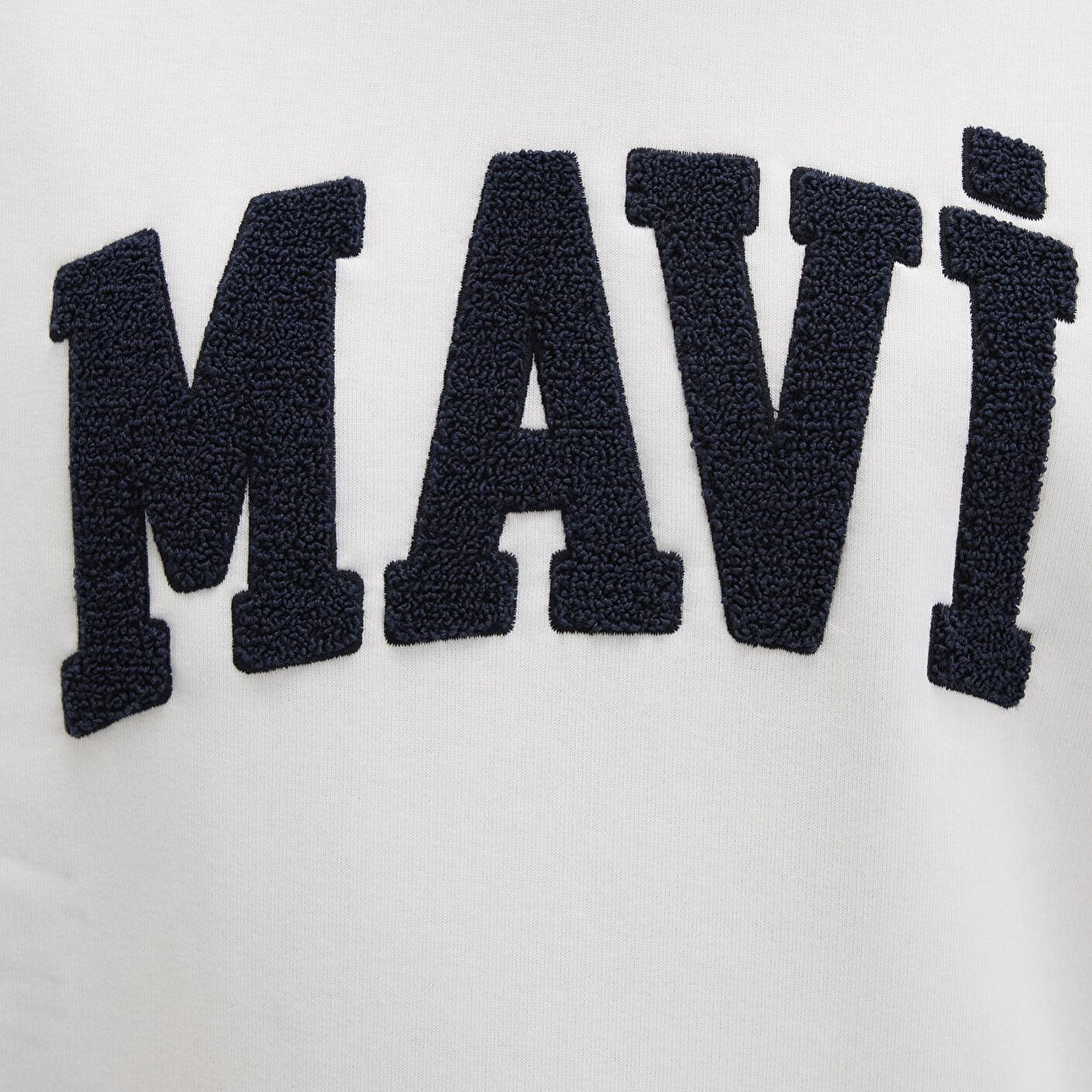 Mavi Mavi Logo Patchli Beyaz Sweatshirt 1S10175-80194