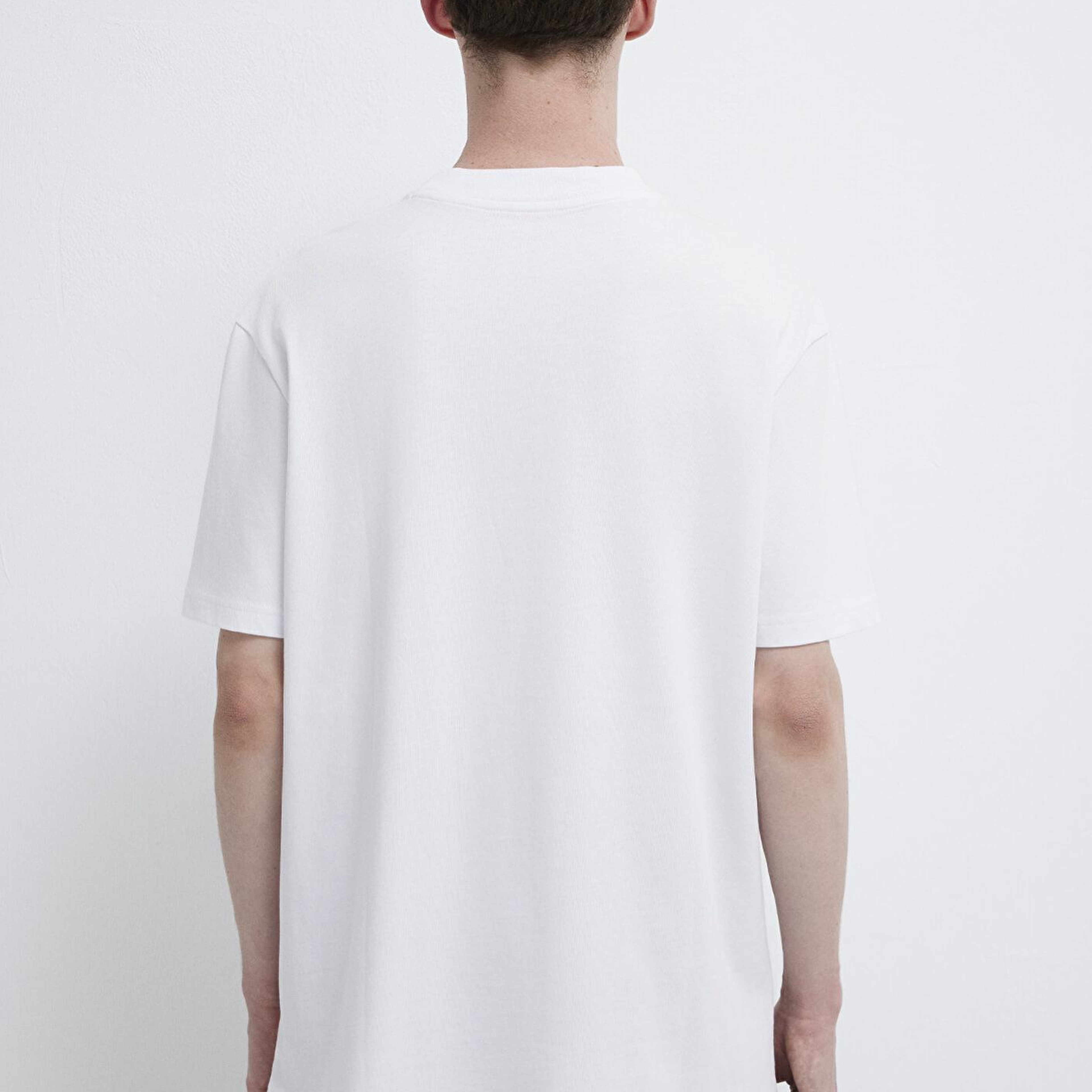 Mavi Mavi Logo Baskılı Beyaz Basic Tişört Loose Fit / Bol Rahat Kesim 0612216-620