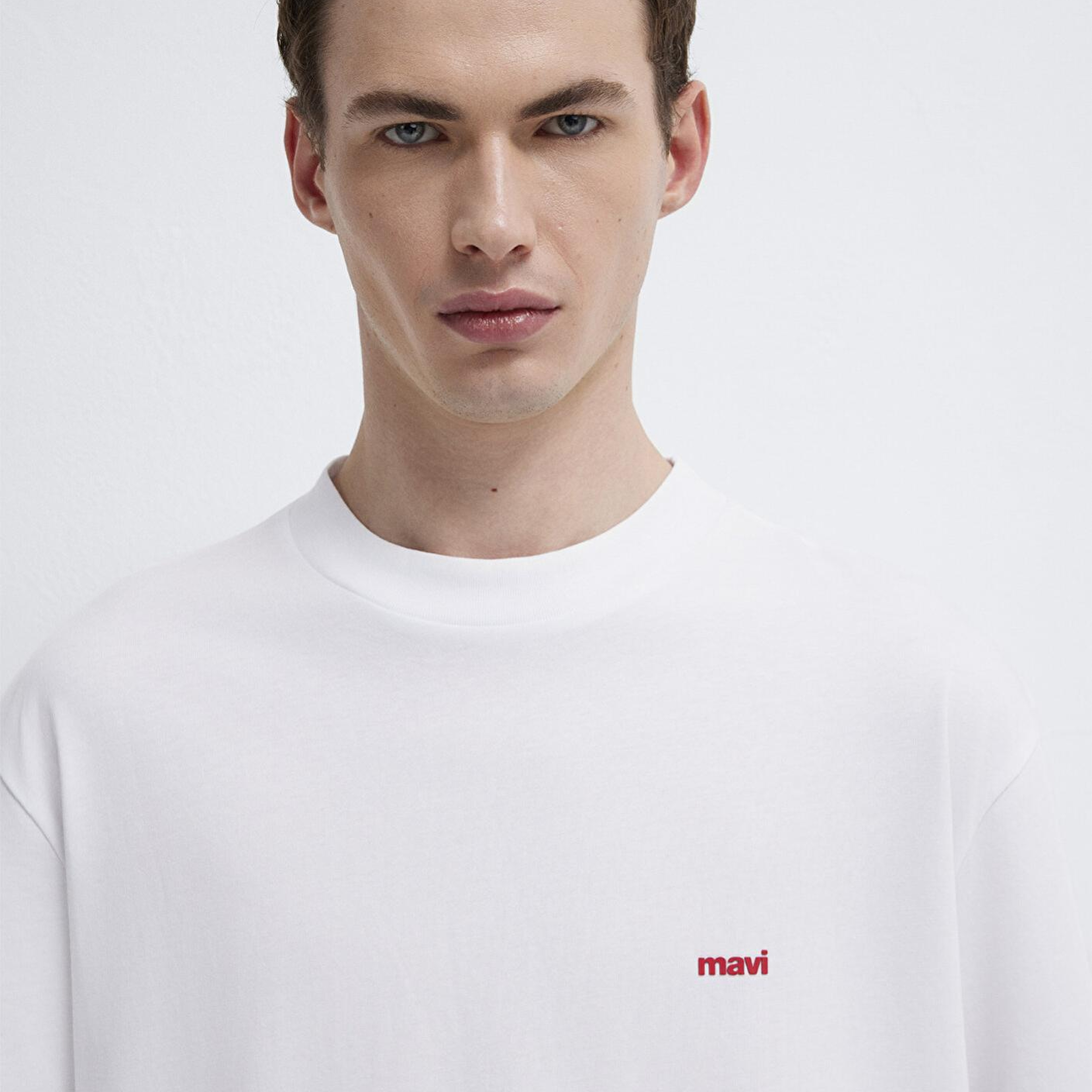 Mavi Mavi Logo Baskılı Beyaz Basic Tişört Loose Fit / Bol Rahat Kesim 0612216-620