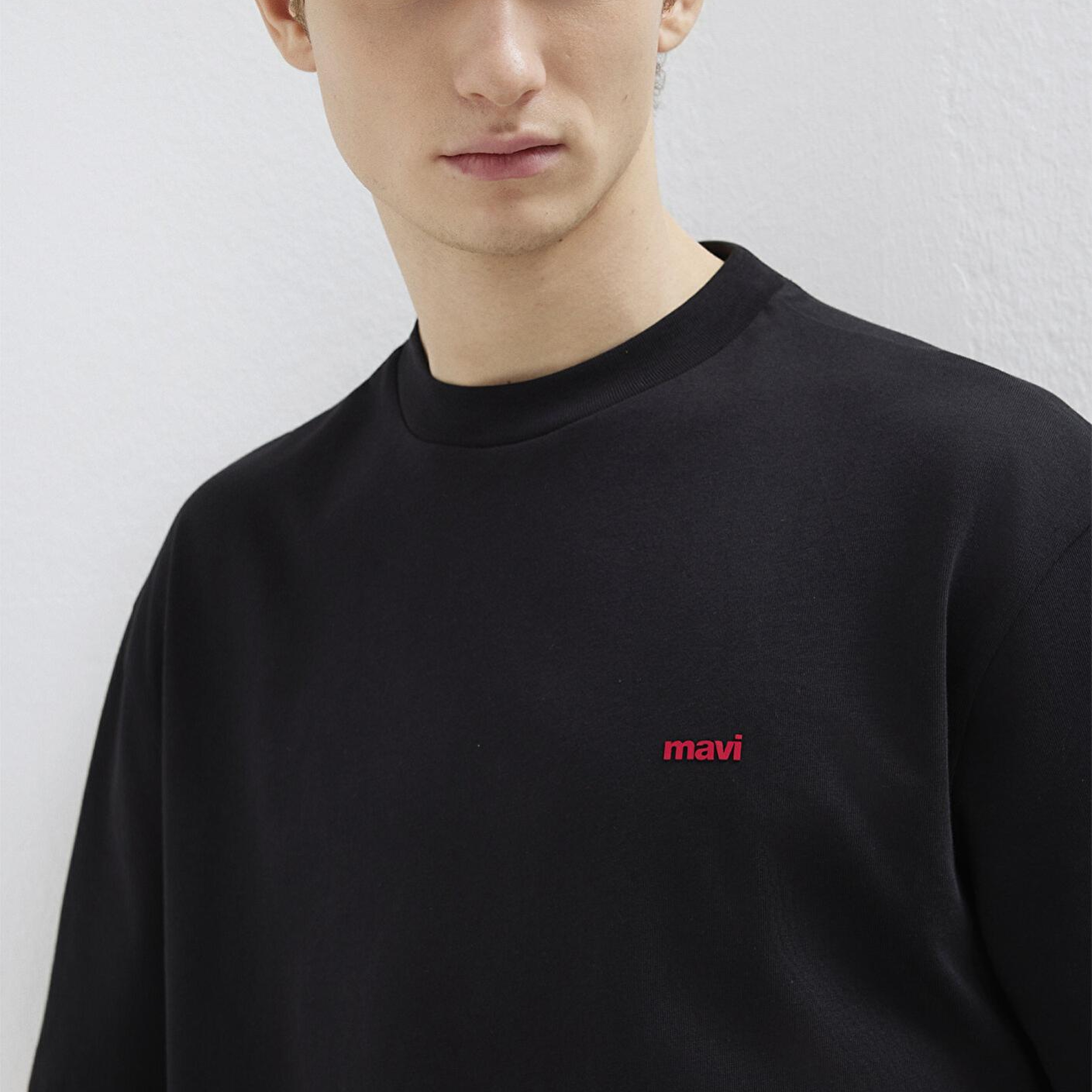 Mavi Mavi Logo Baskılı Siyah Basic Tişört Loose Fit / Bol Rahat Kesim 0612216-900