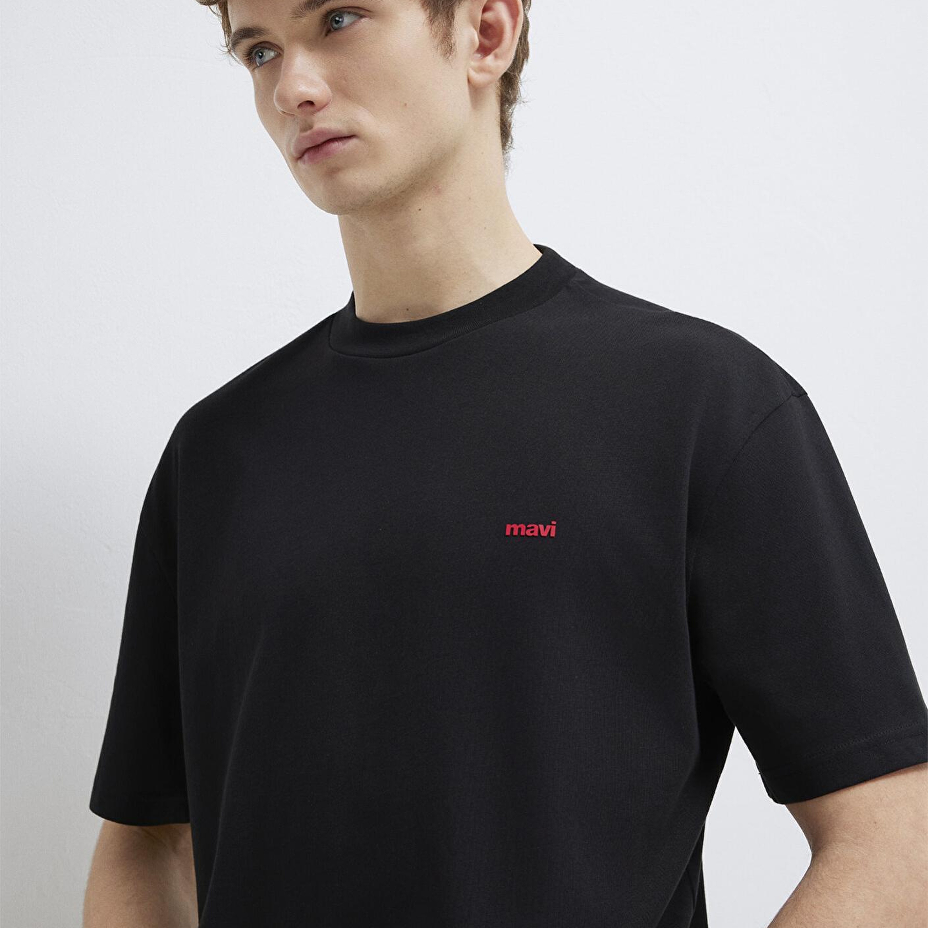 Mavi Mavi Logo Baskılı Siyah Basic Tişört Loose Fit / Bol Rahat Kesim 0612216-900