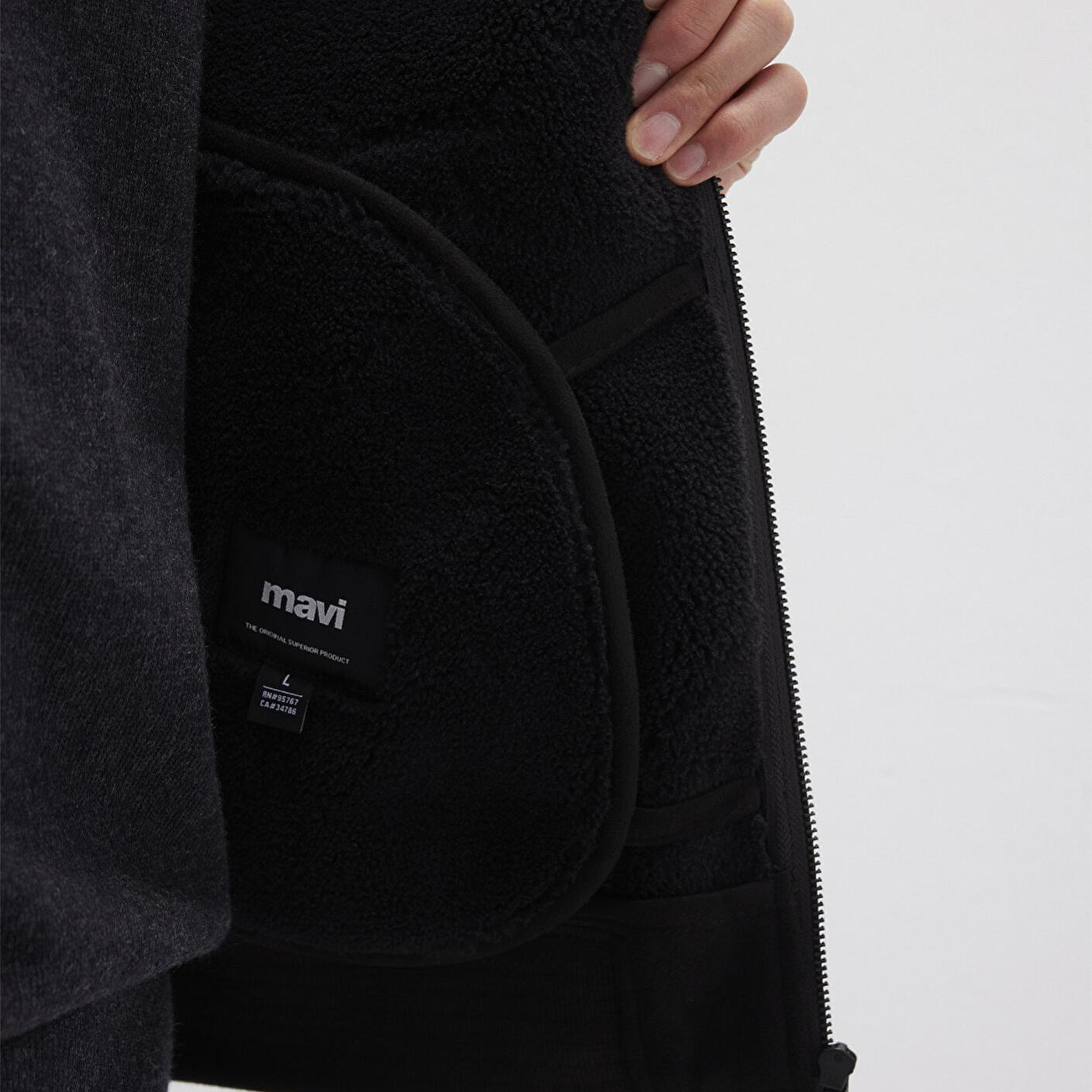 Mavi Suni Kürk Detaylı Siyah Suni Süet Ceket Regular Fit / Normal Kesim 0110450-900
