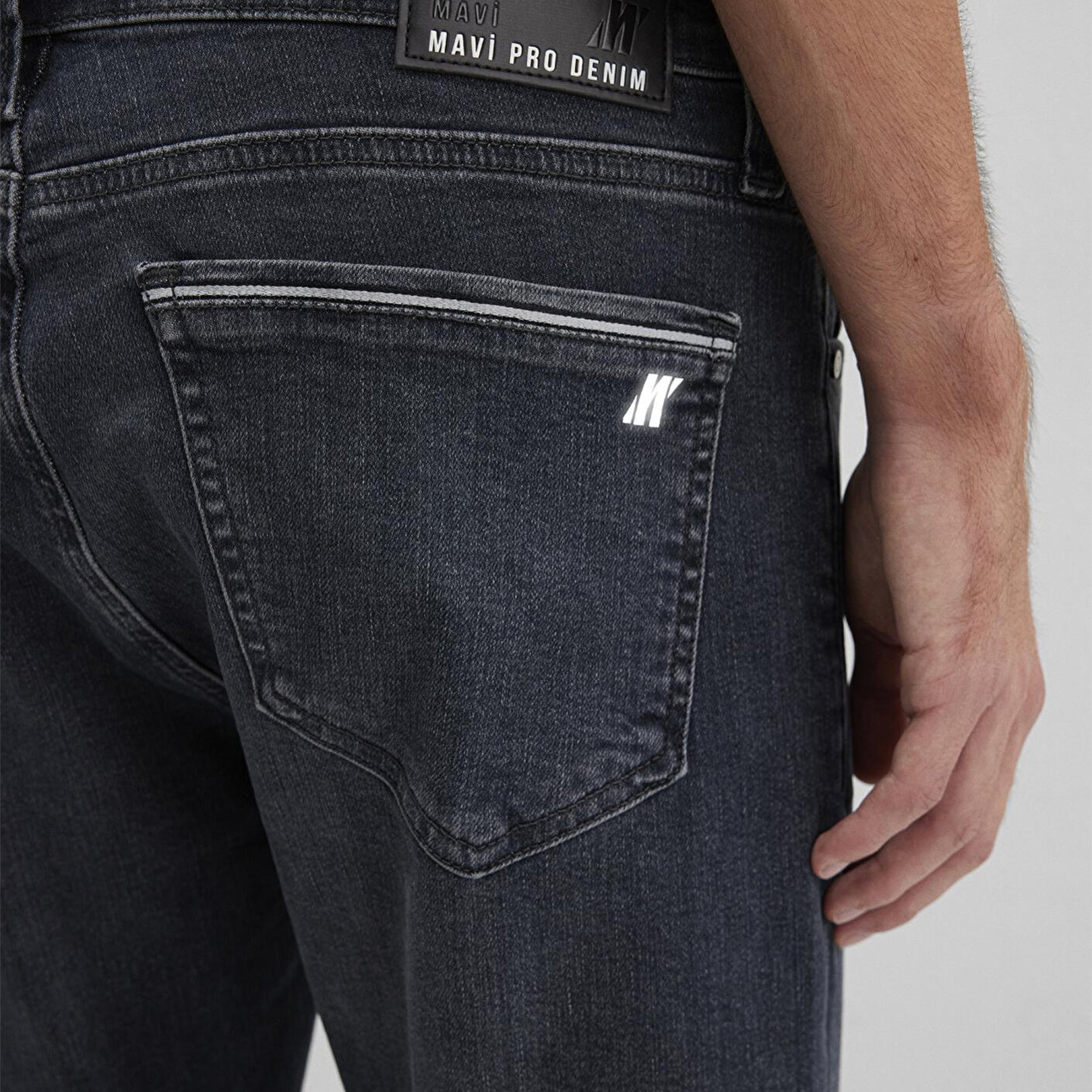 Mavi Jake Mavi Pro Vintage Koyu Gri Smoke Jean Pantolon 0042286535