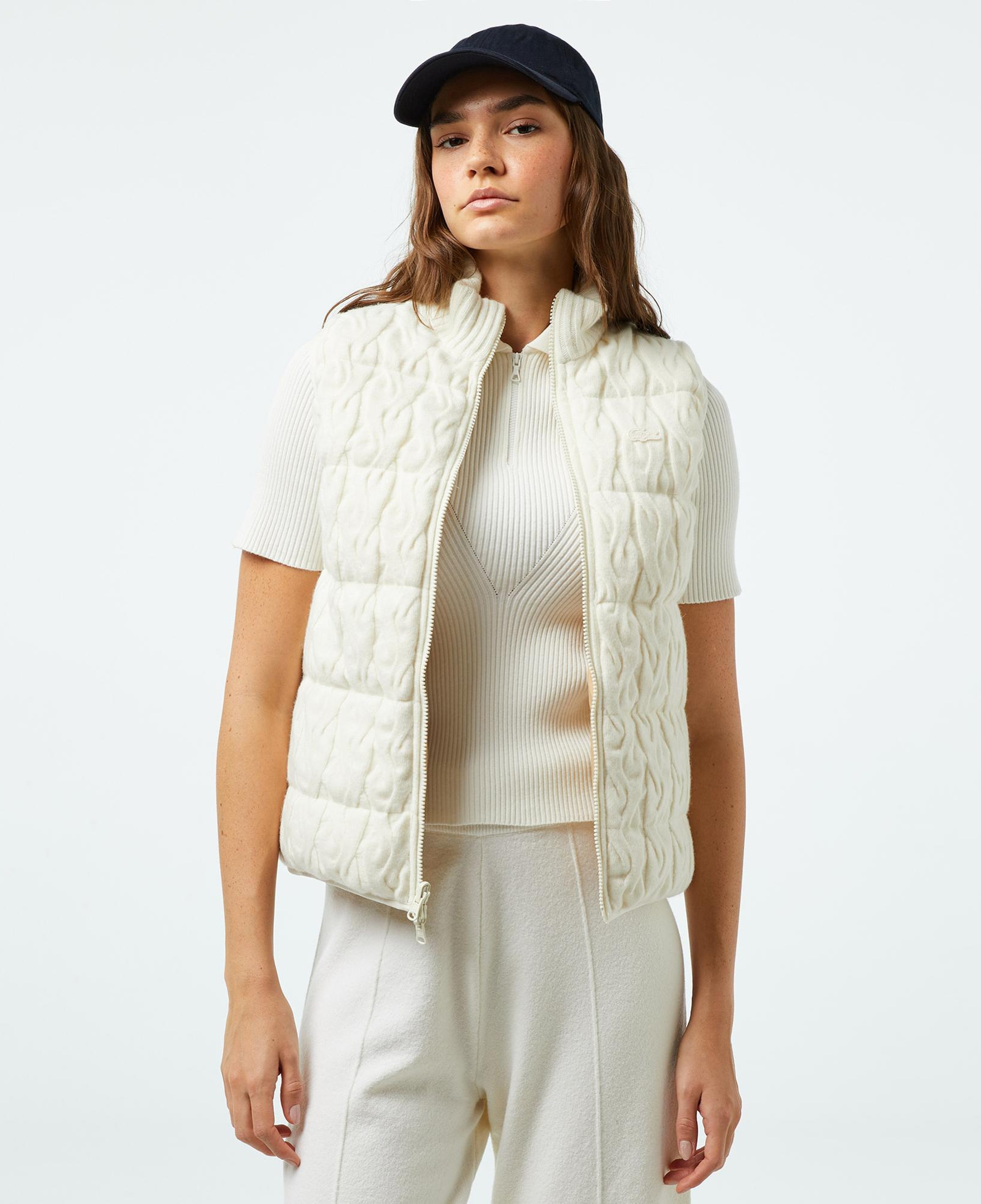 Lacoste Kadın Kapitone Regular Fit Dik Yaka Çift Taraflı Beyaz Yelek