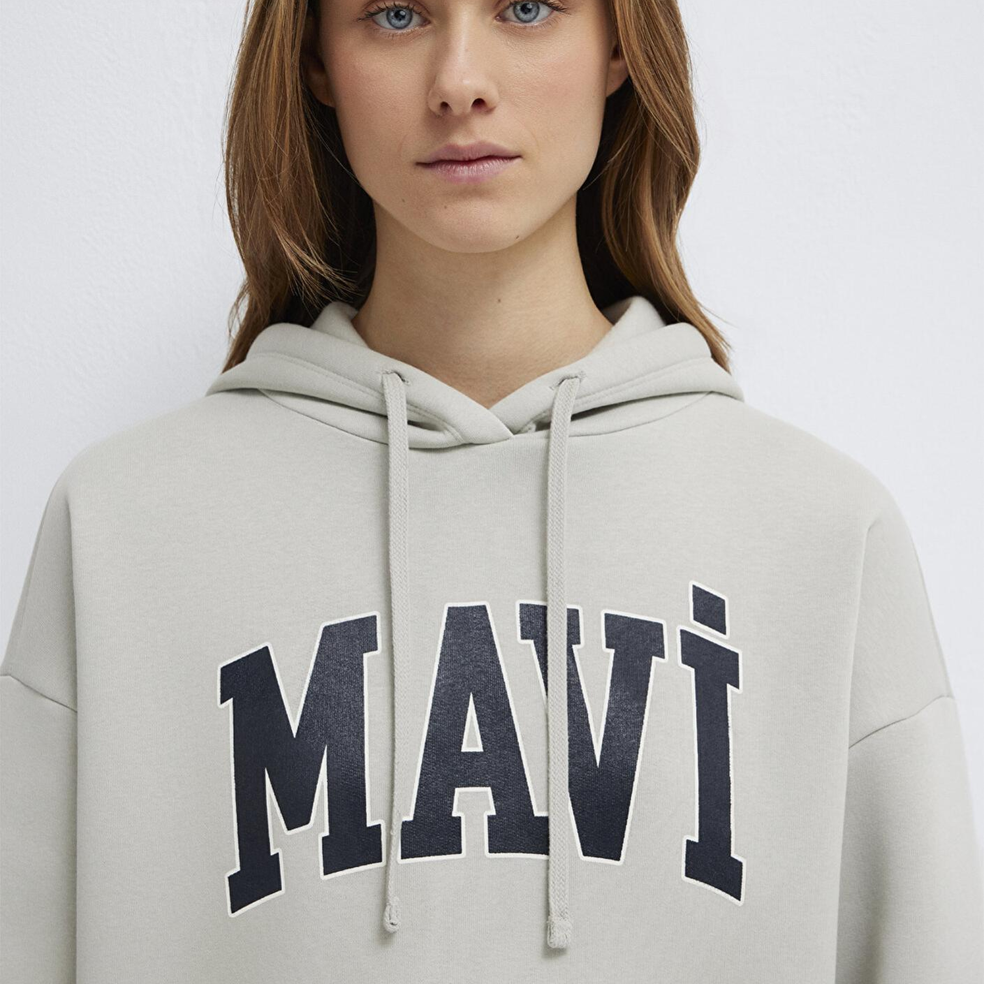 Mavi Mavi Logo Baskılı Kapüşonlu Gri Sweatshirt 1600361-34322