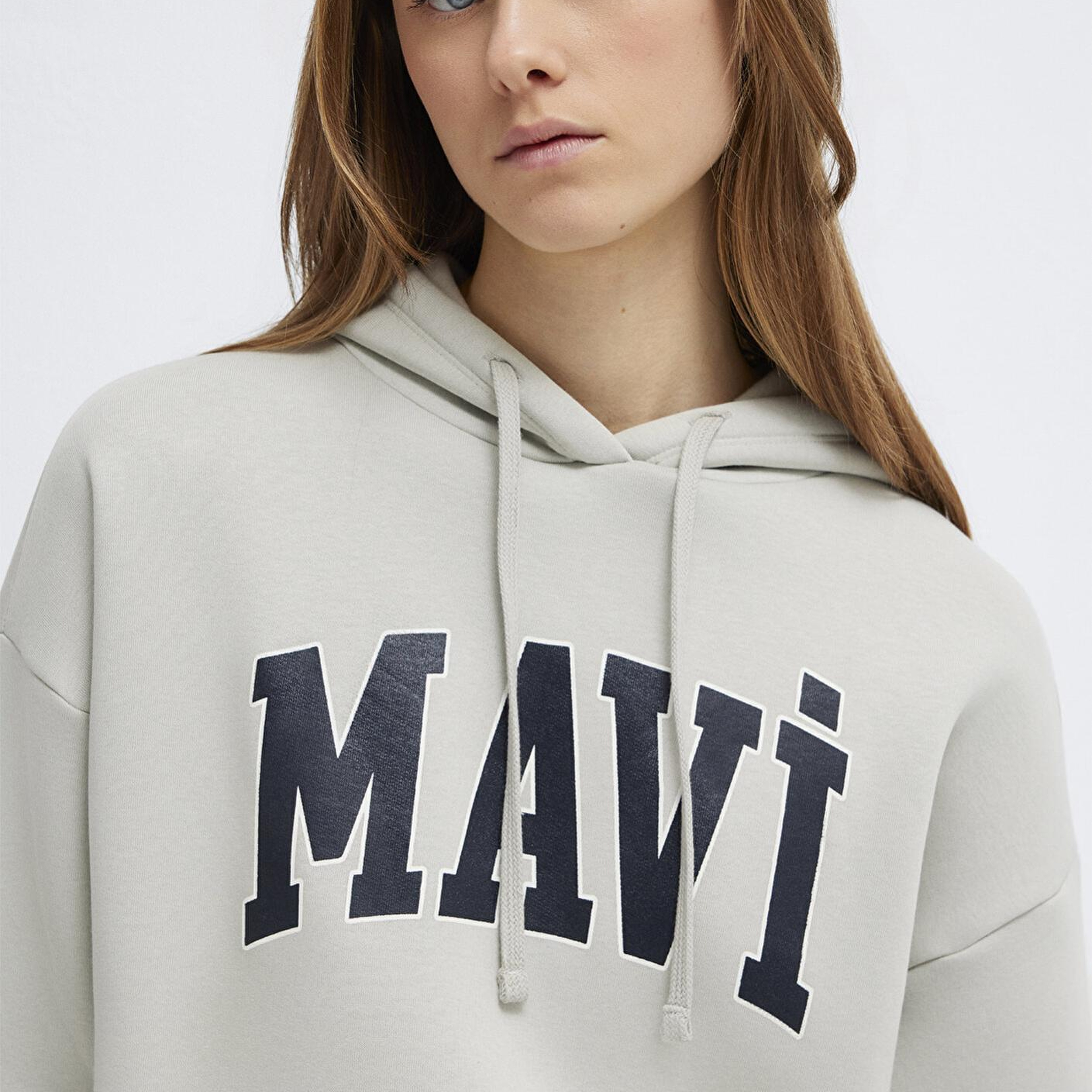 Mavi Mavi Logo Baskılı Kapüşonlu Gri Sweatshirt 1600361-34322