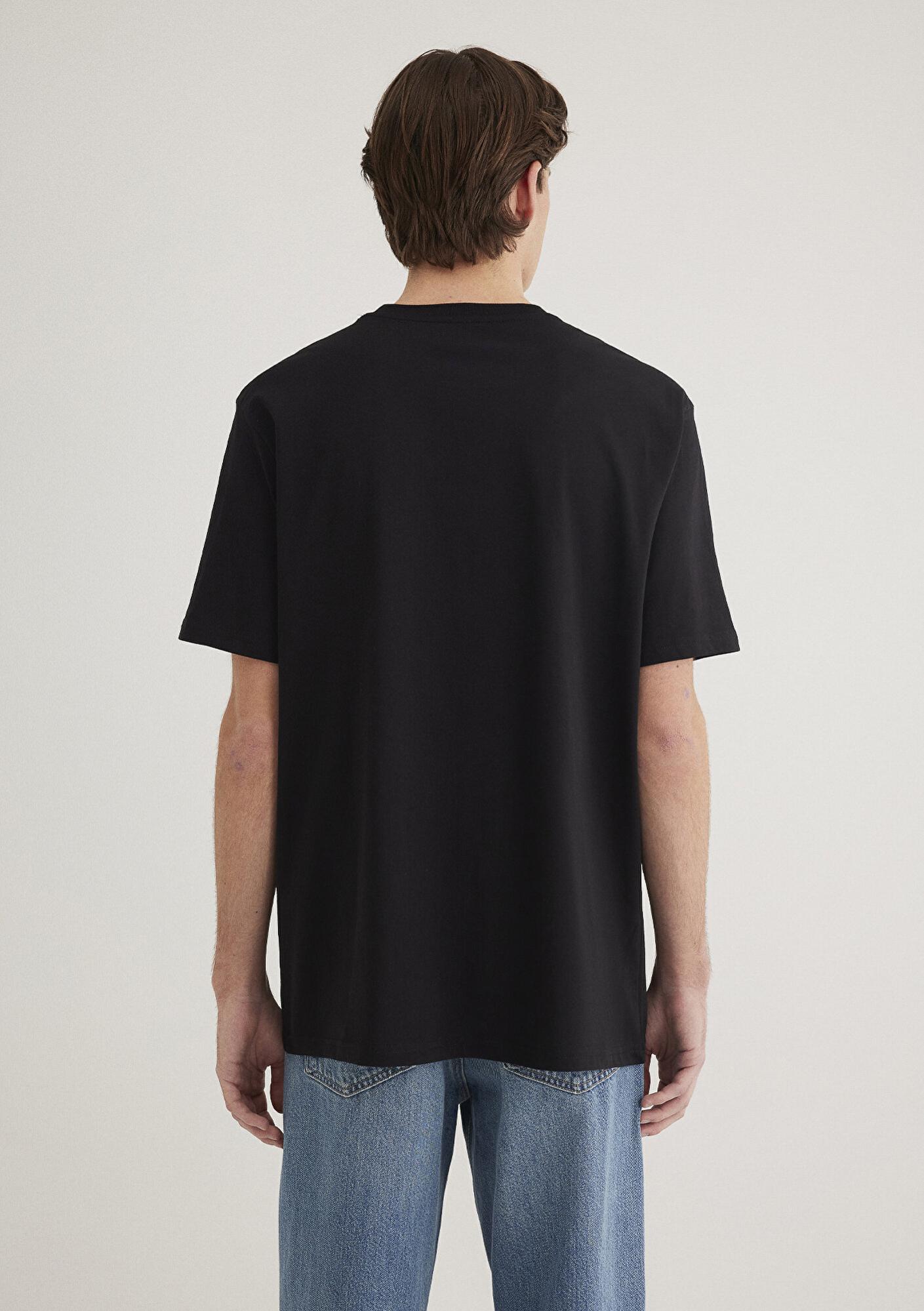 Mavi Mavi Nakışlı Siyah Basic Tişört Loose Fit / Bol Rahat Kesim 0610100-900