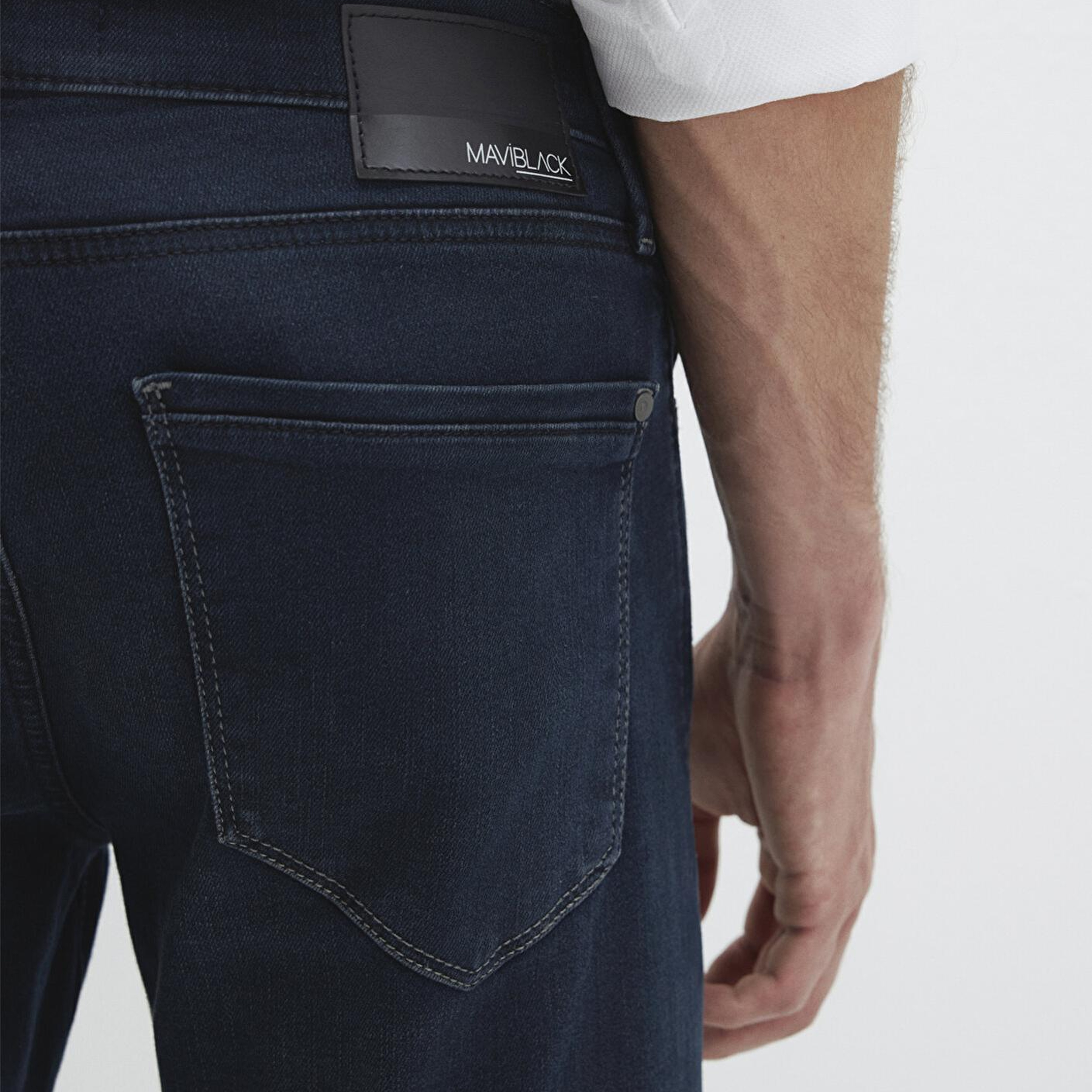 Mavi Hunter Mavi Black Gölgeli Mürekkep Mavi Jean Pantolon 0020231891